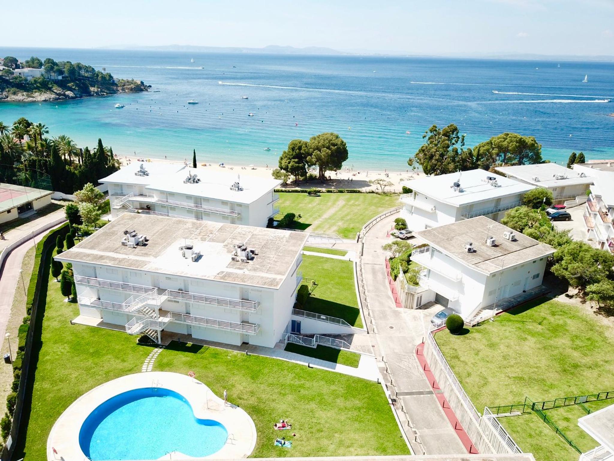 Almadrava Beach