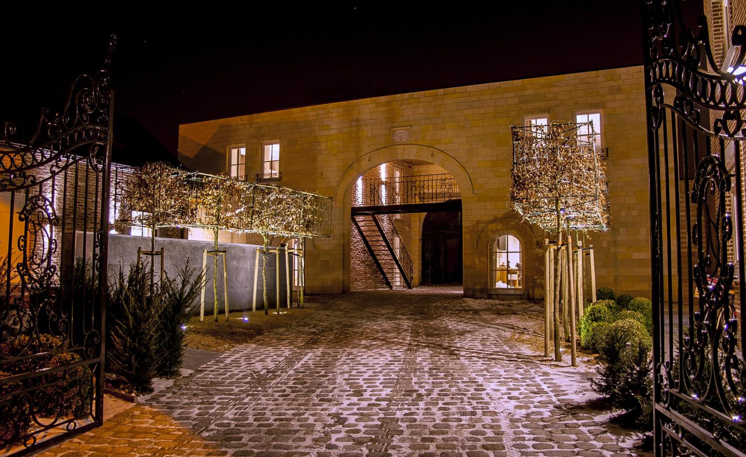 Hotel B&B 4 Seasons - Image 1