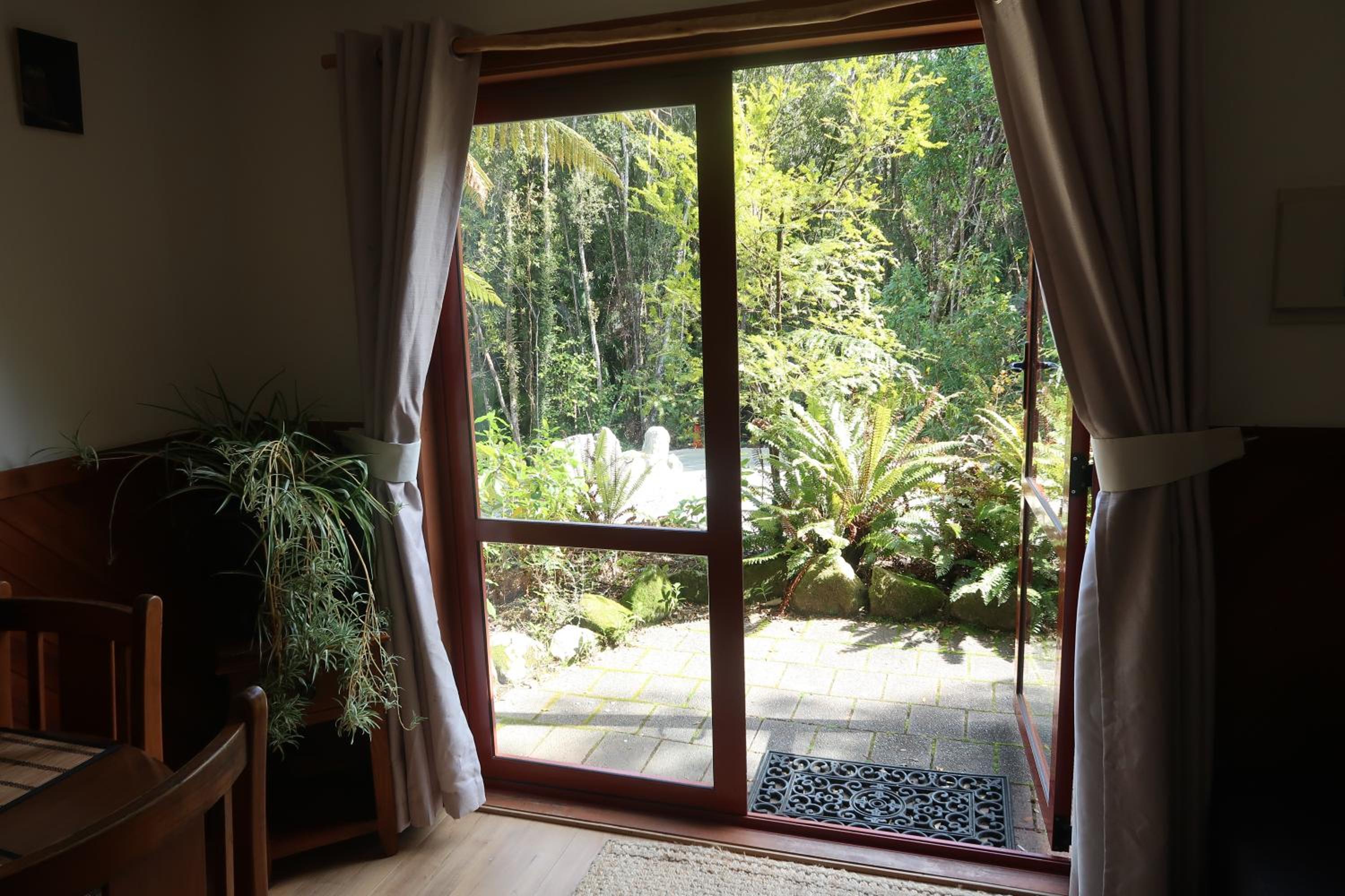 Te Nikau Retreat