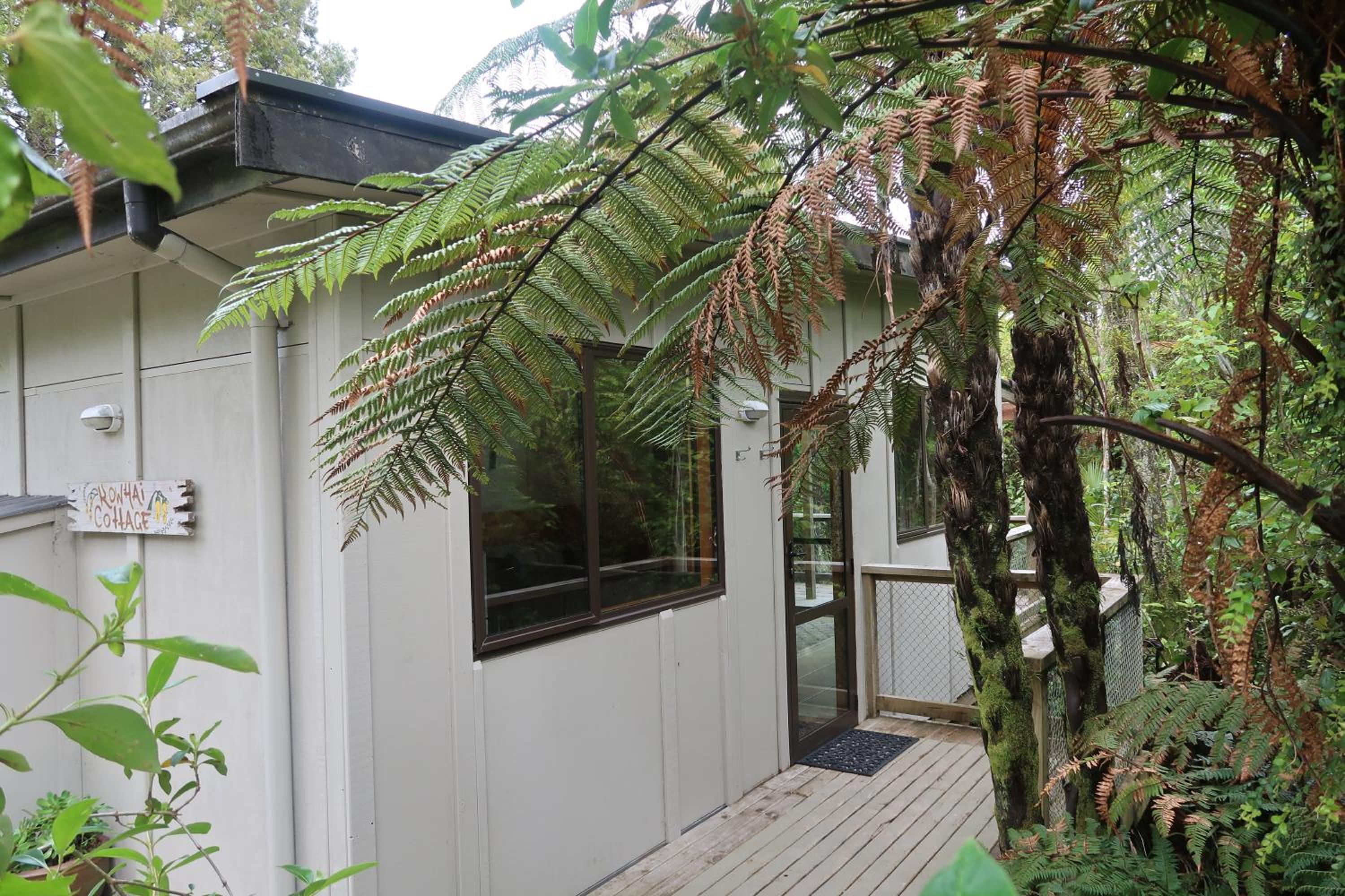 Te Nikau Retreat