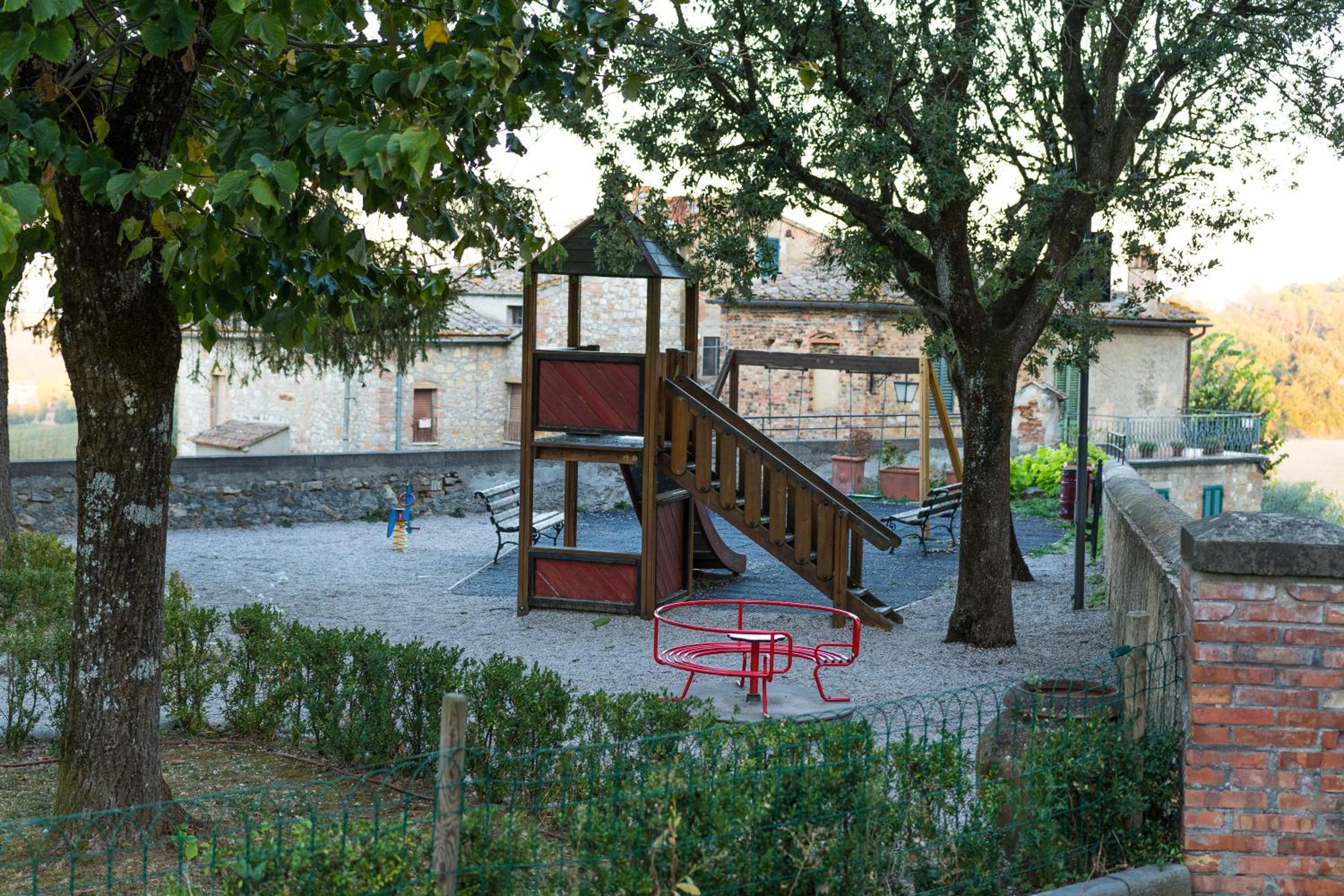 Photo 21