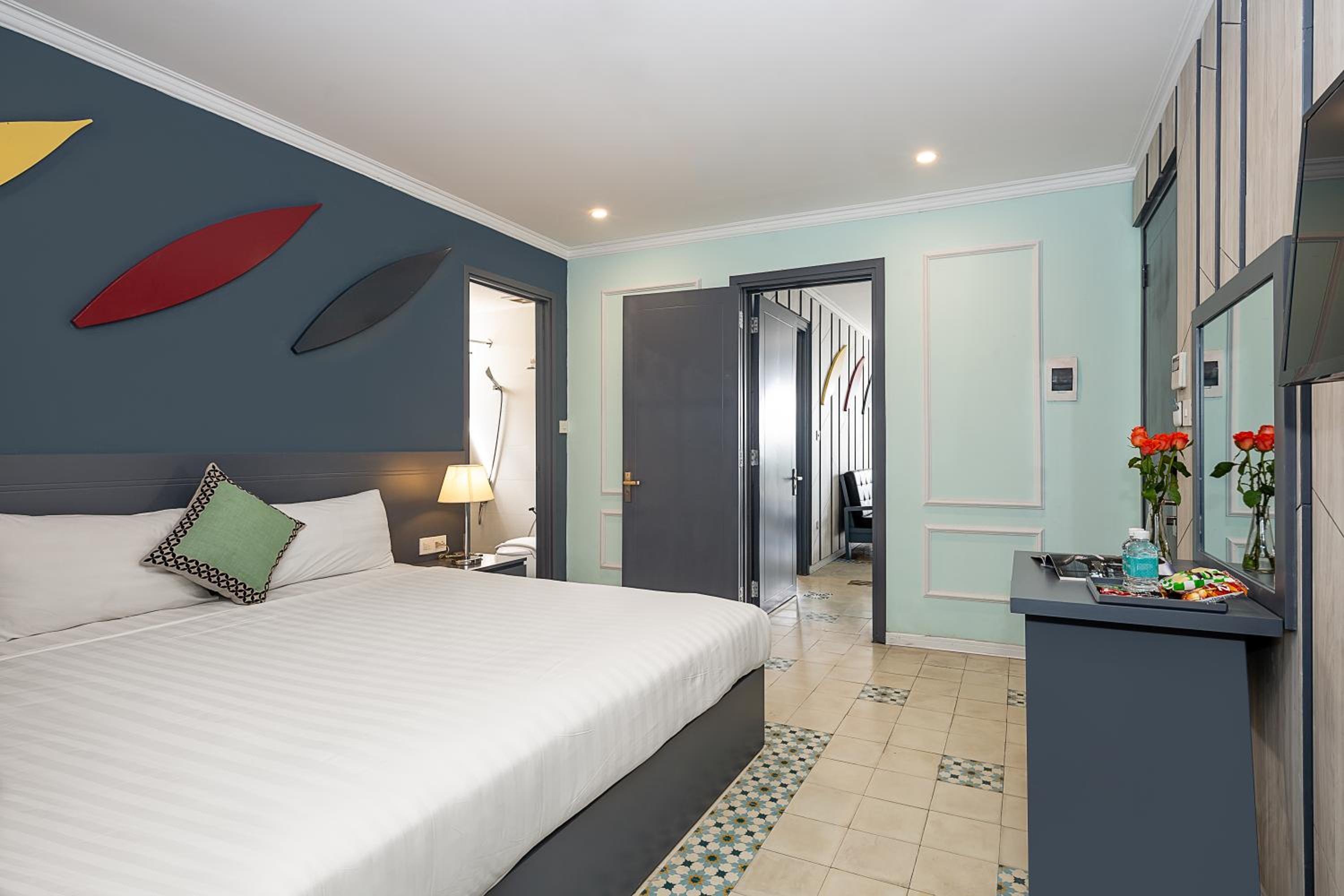 Le House Boutique Hotel - 100m to the beach