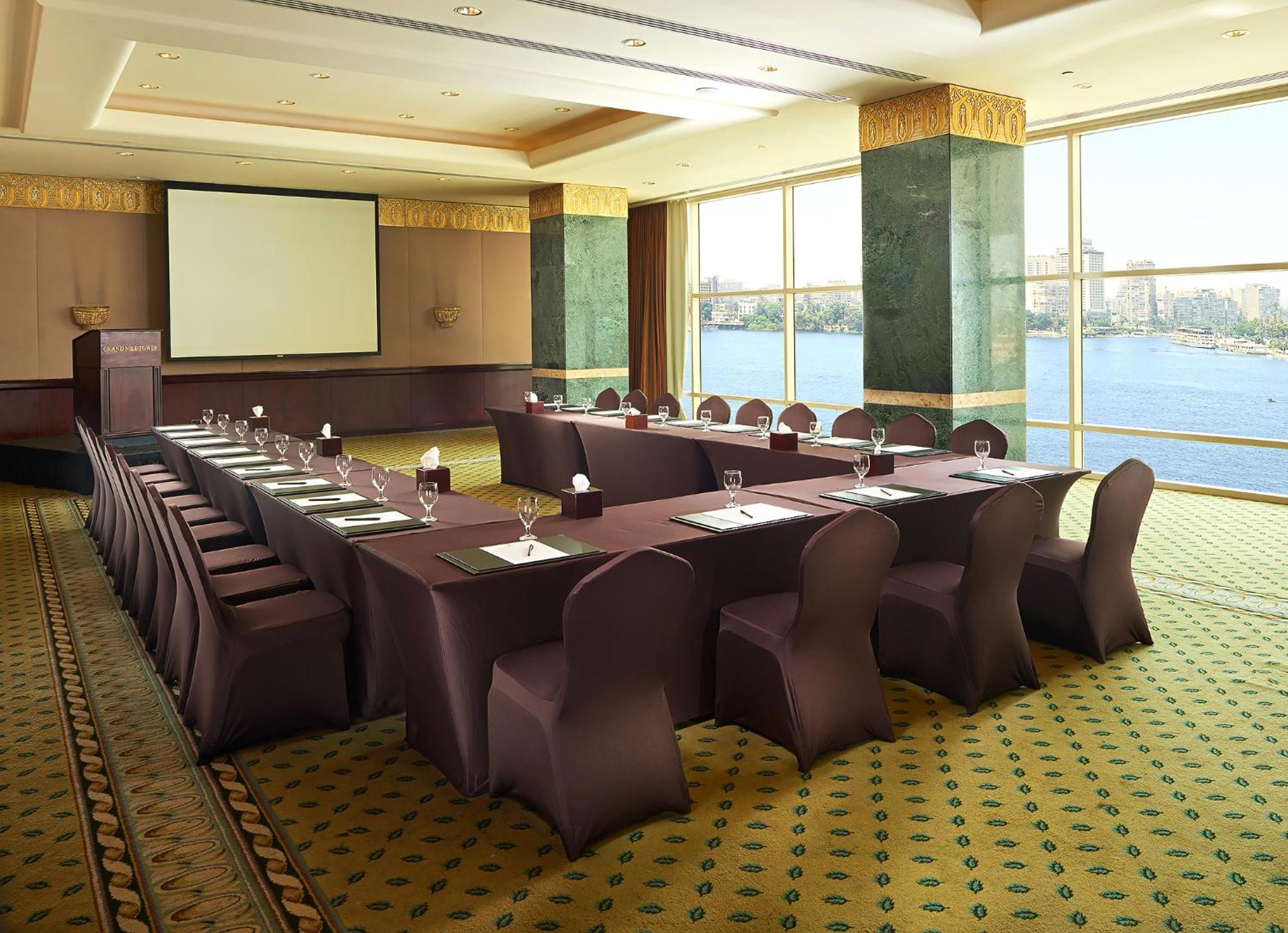 Hilton Cairo Grand Nile 66