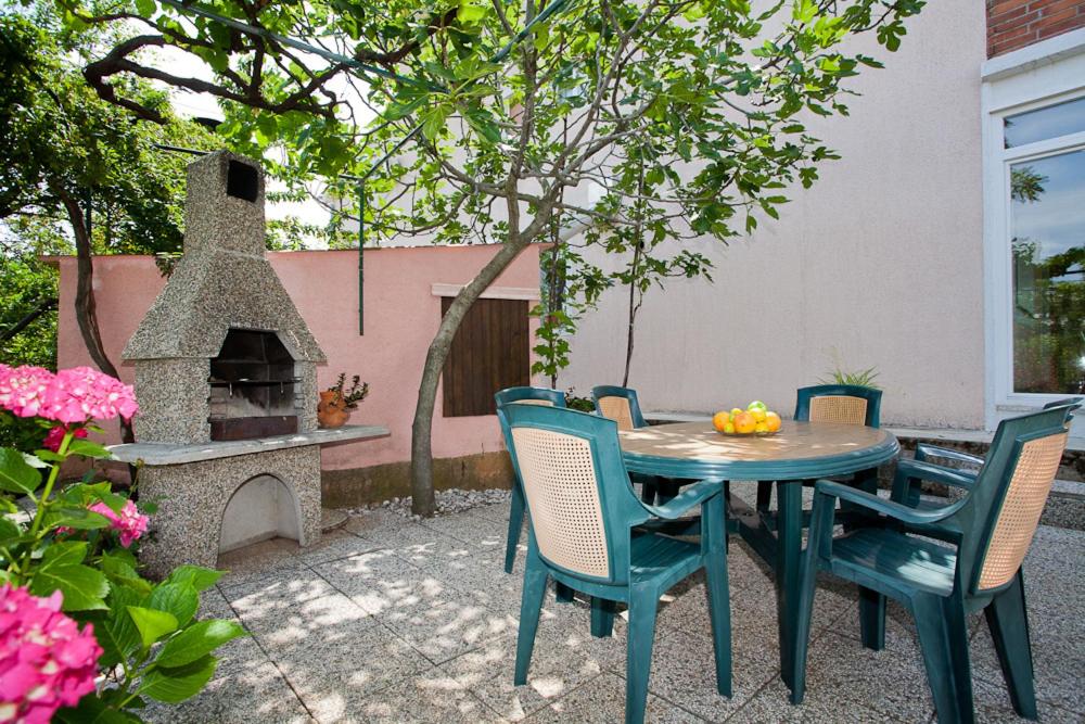 Apartments Kraljic view 2