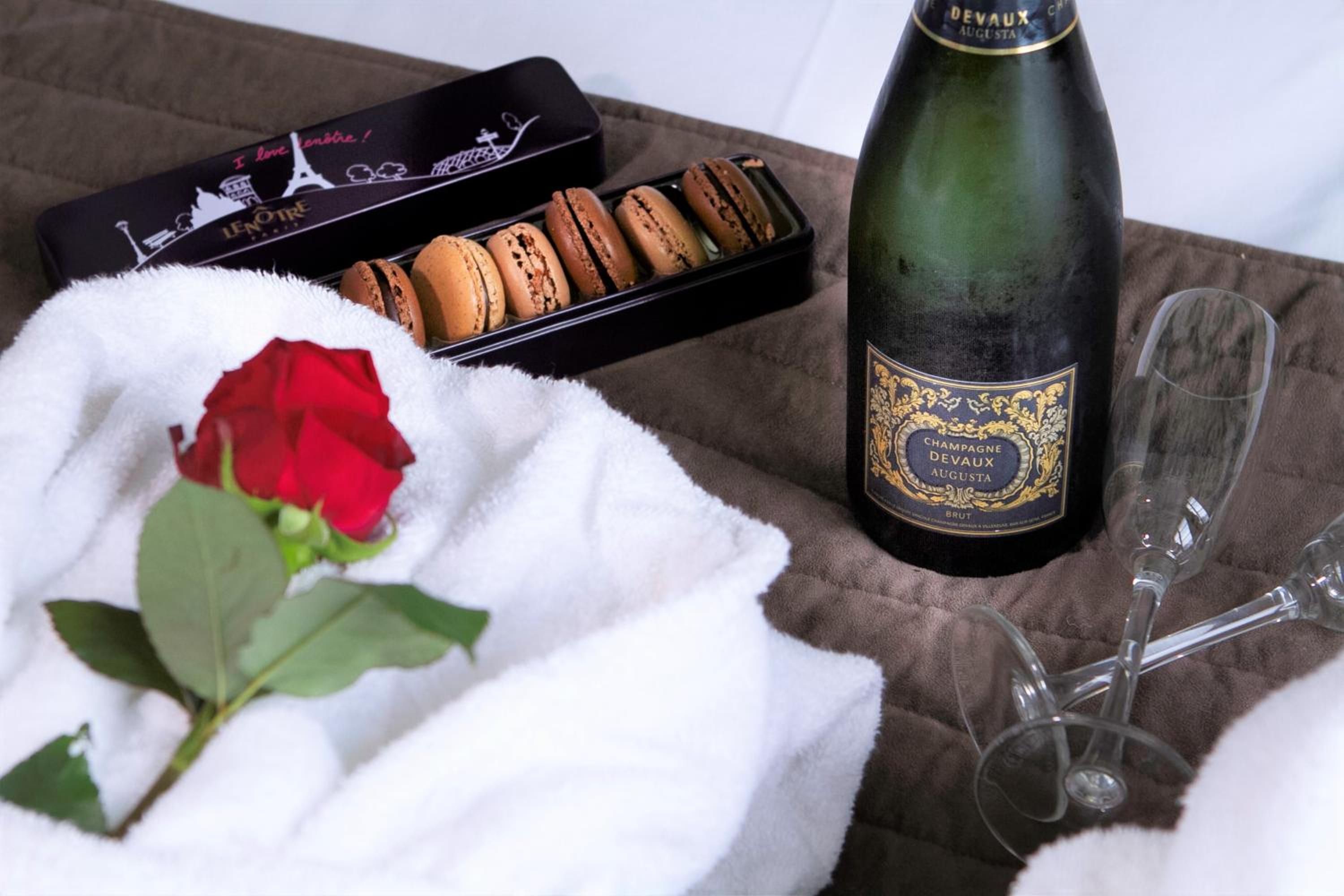 Hôtel du Théâtre by Patrick Hayat 2