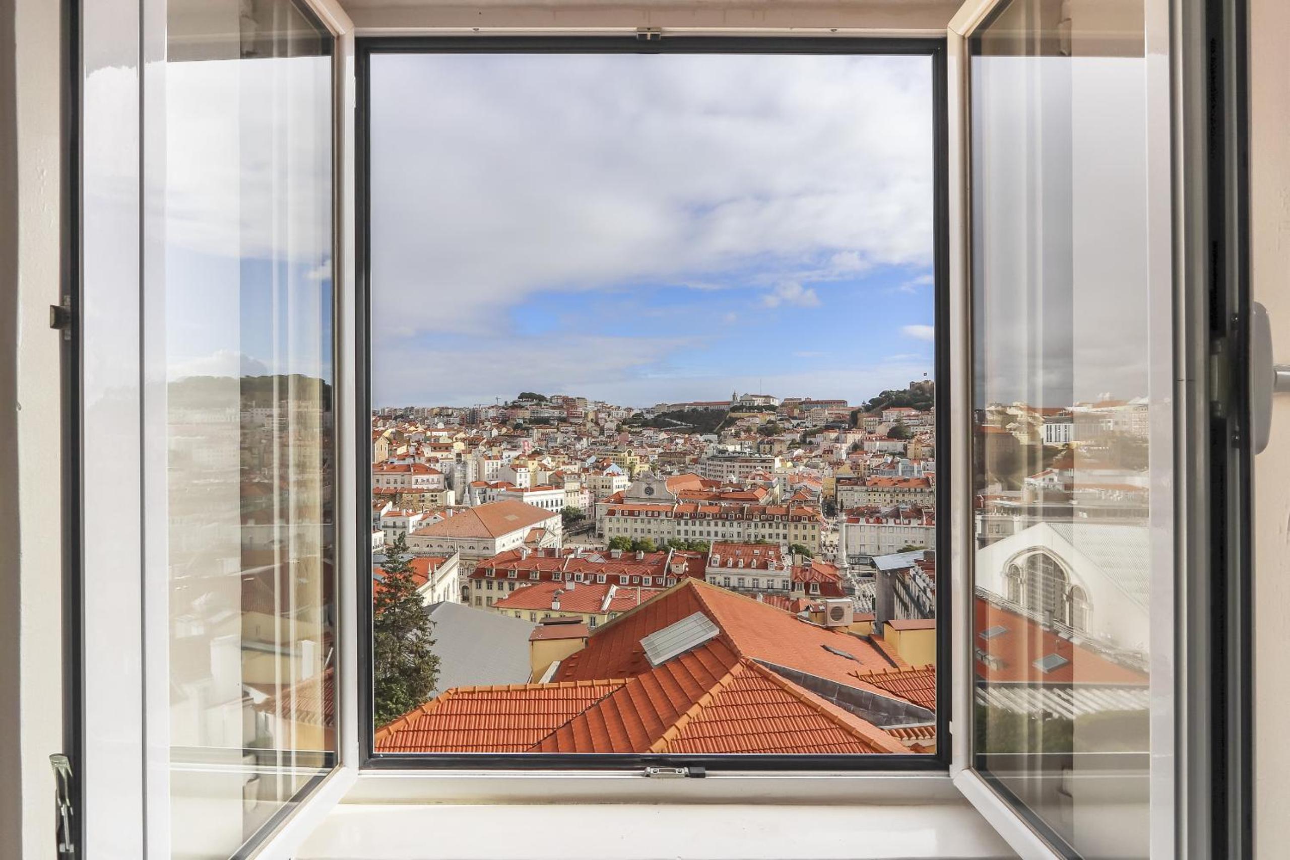 Chiado Views by Homing