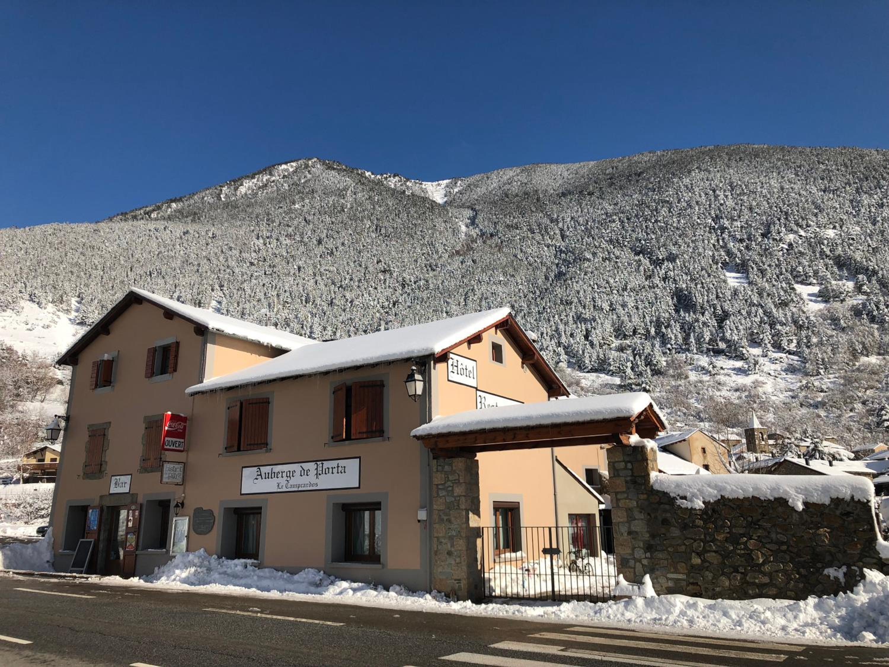 restaurant
