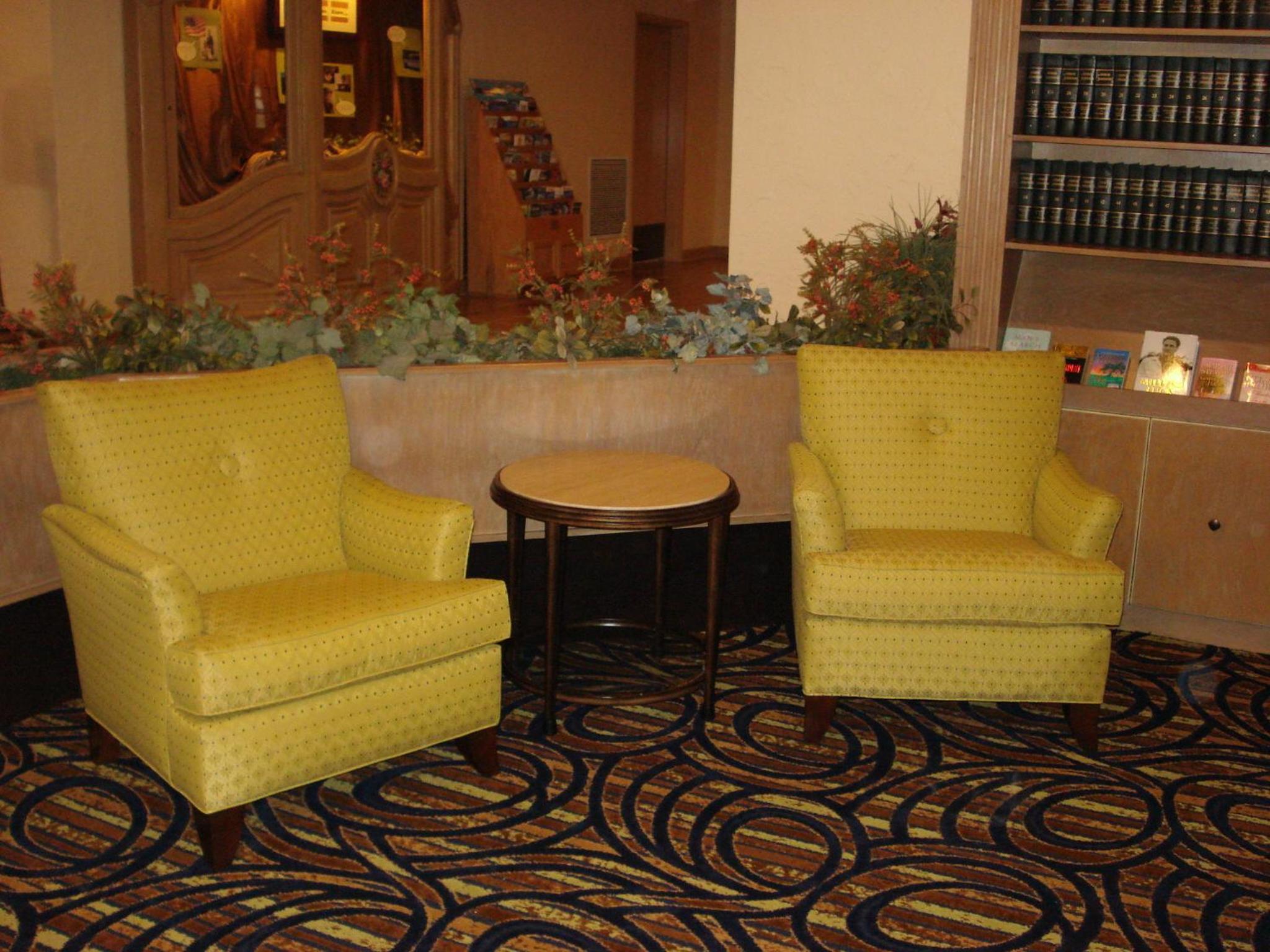Chateau Hotel and Conference Center, Foto 79