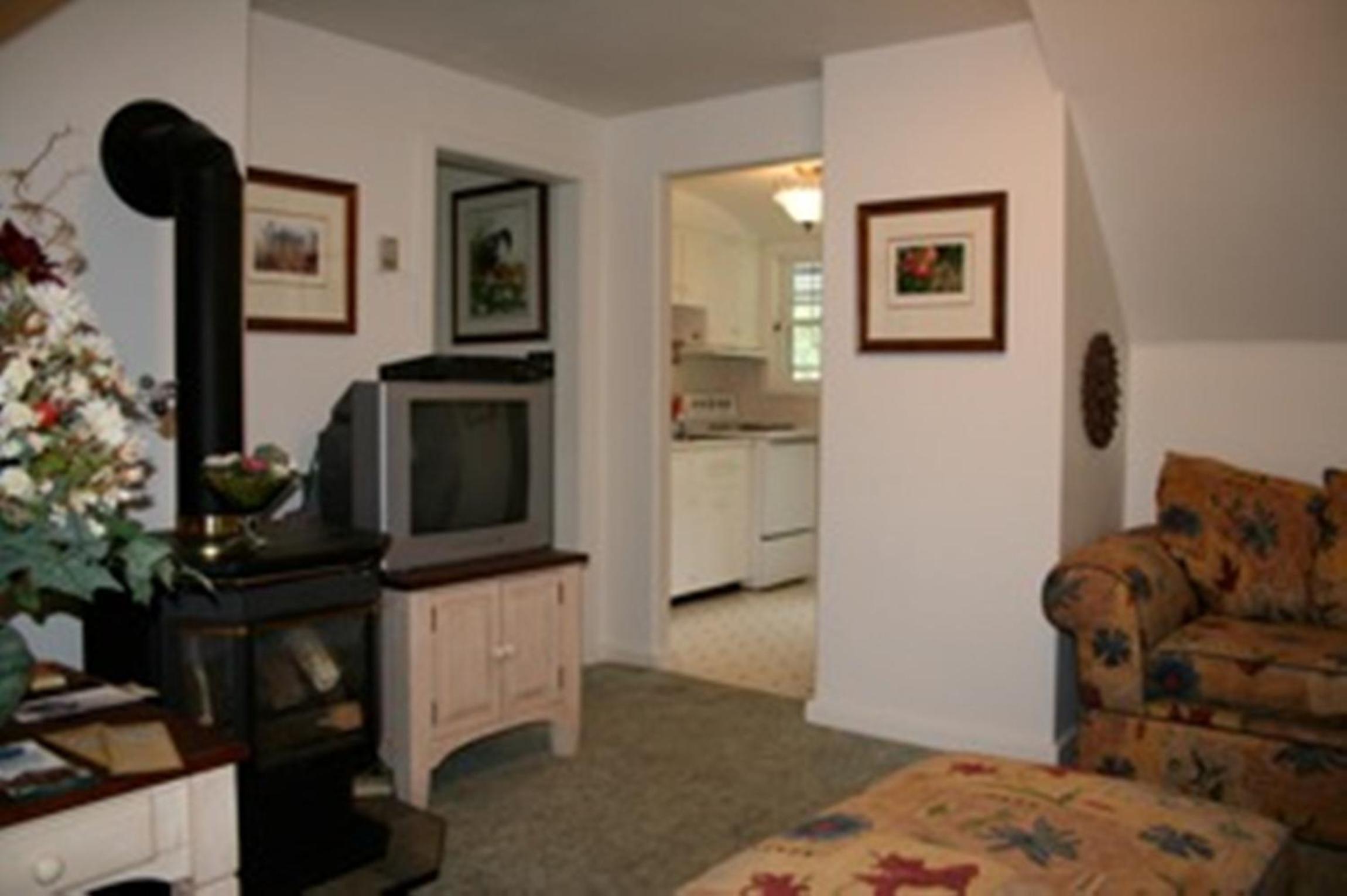 Burley's Executive Garden Suite