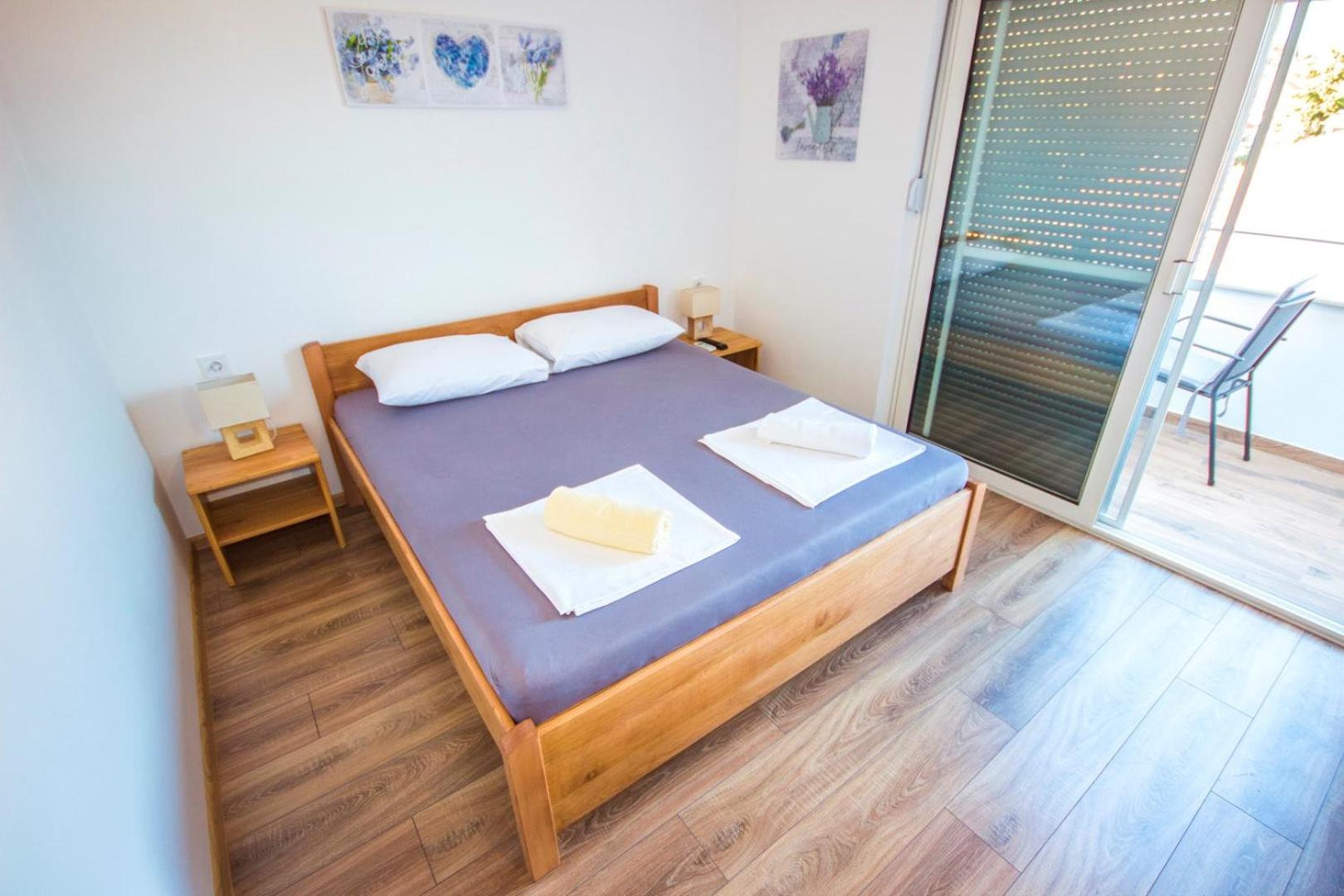 Apartments and Rooms Skalinada view 5