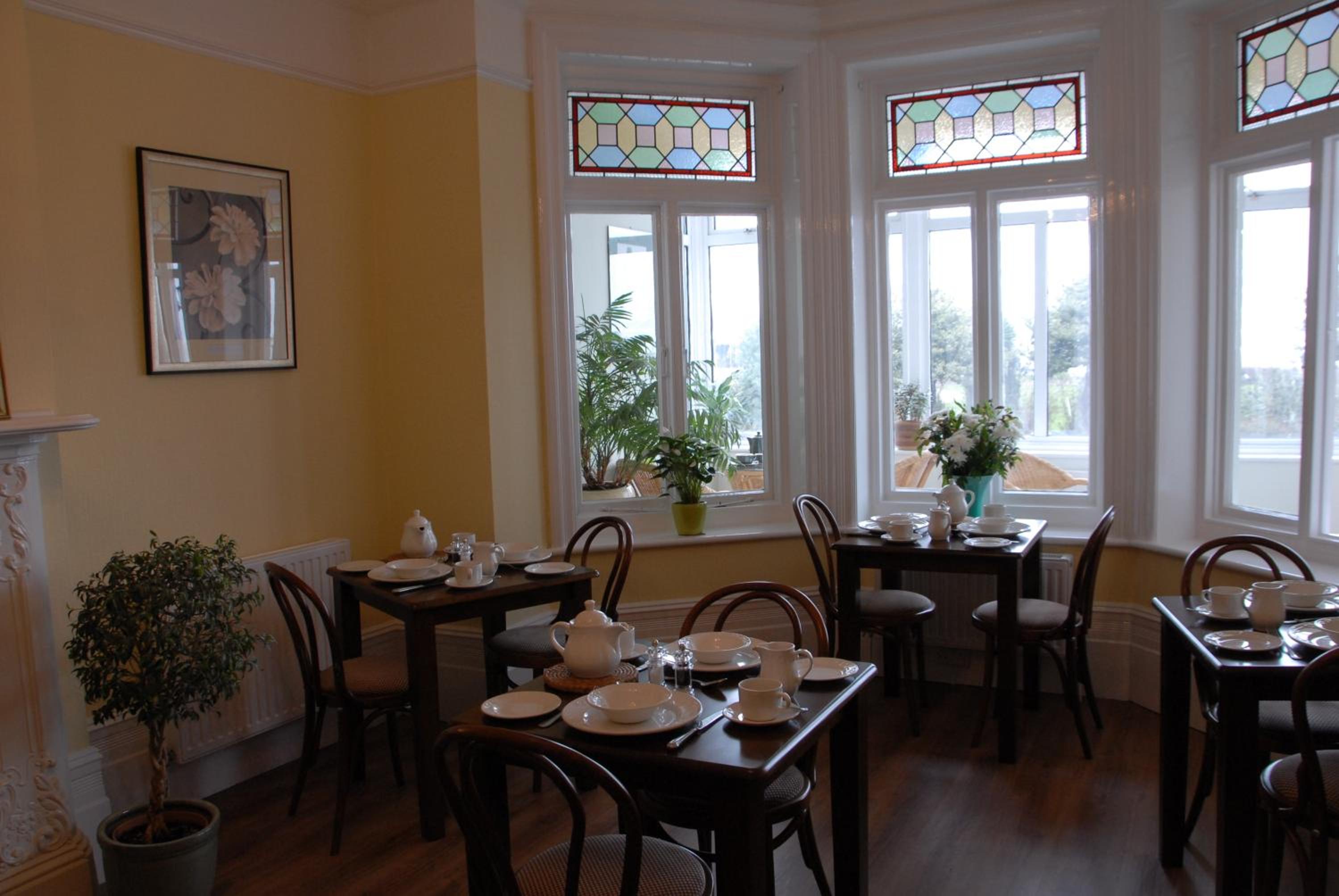 Breakers Bed and Breakfast