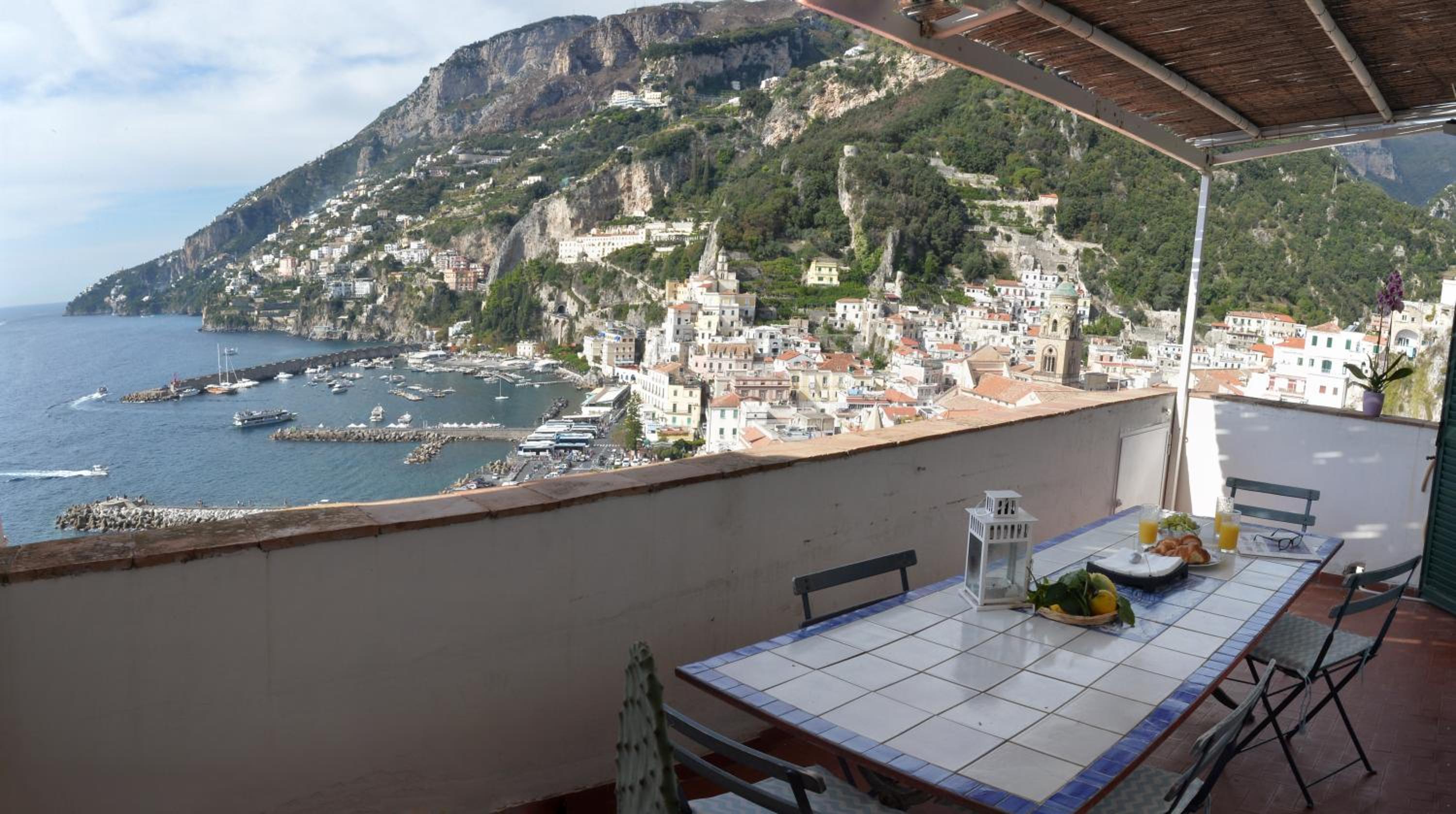 Il Veliero en Amalfi — balance & terrace