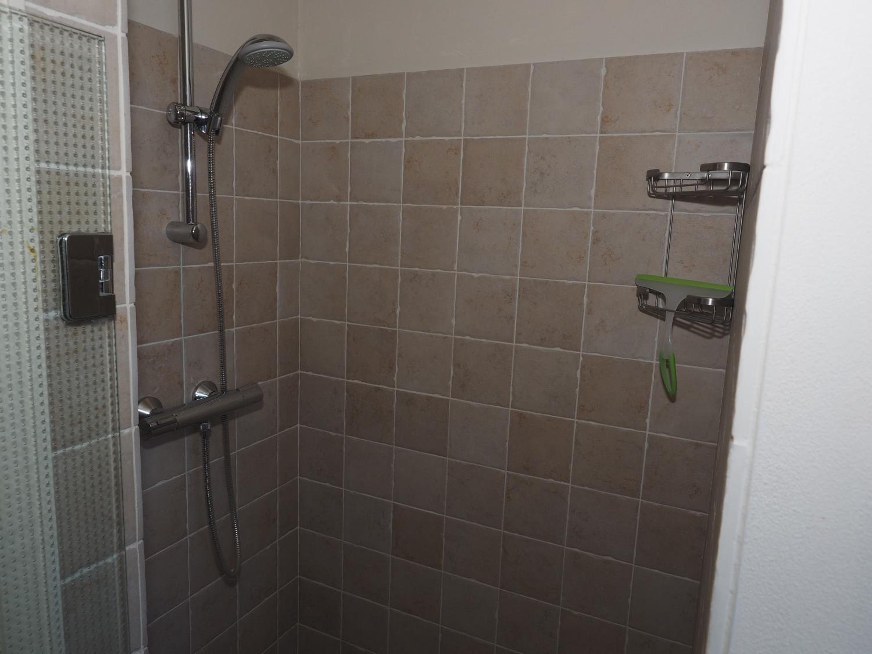 Photo 46