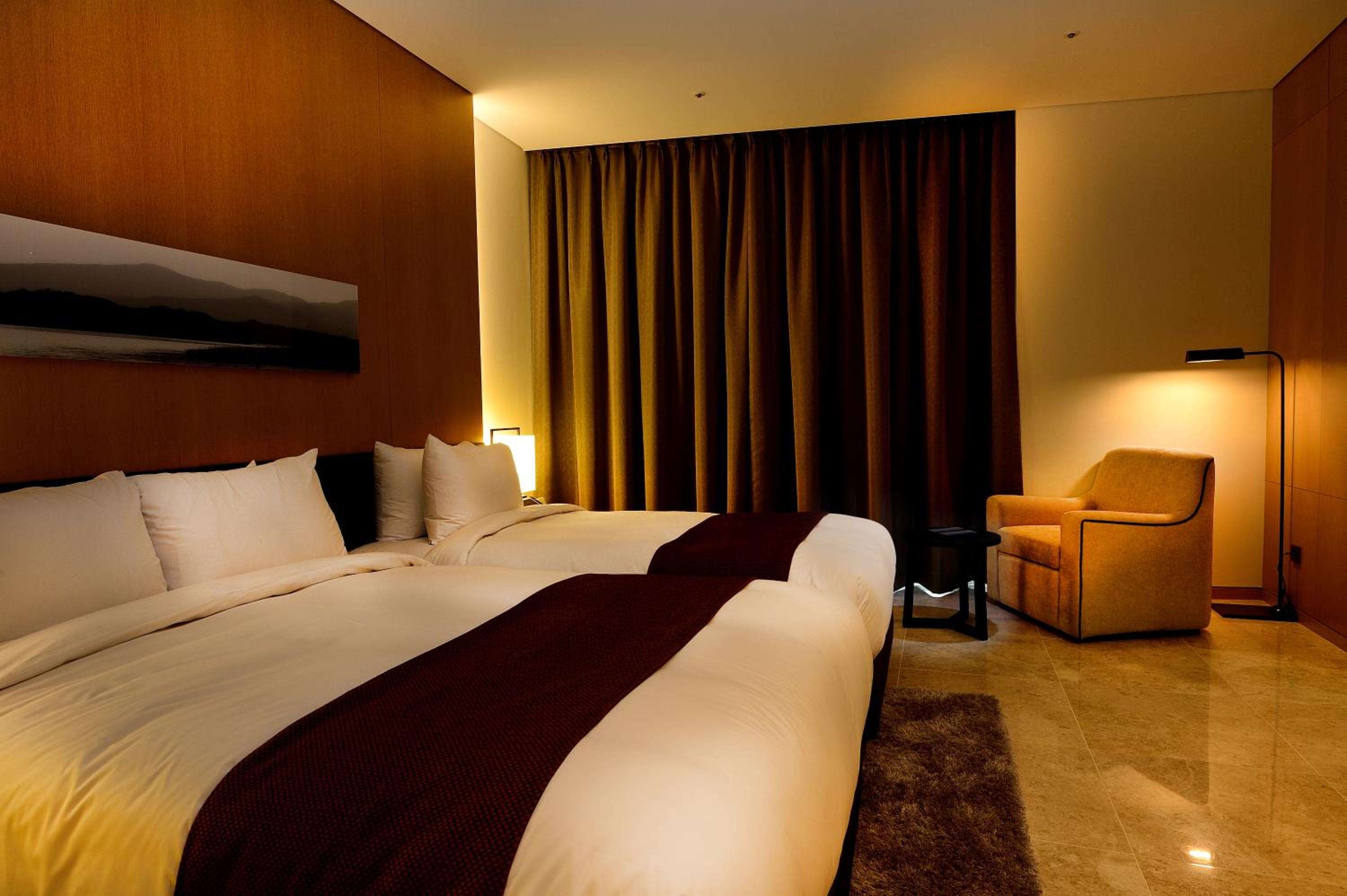 Midas Hotel & Resort