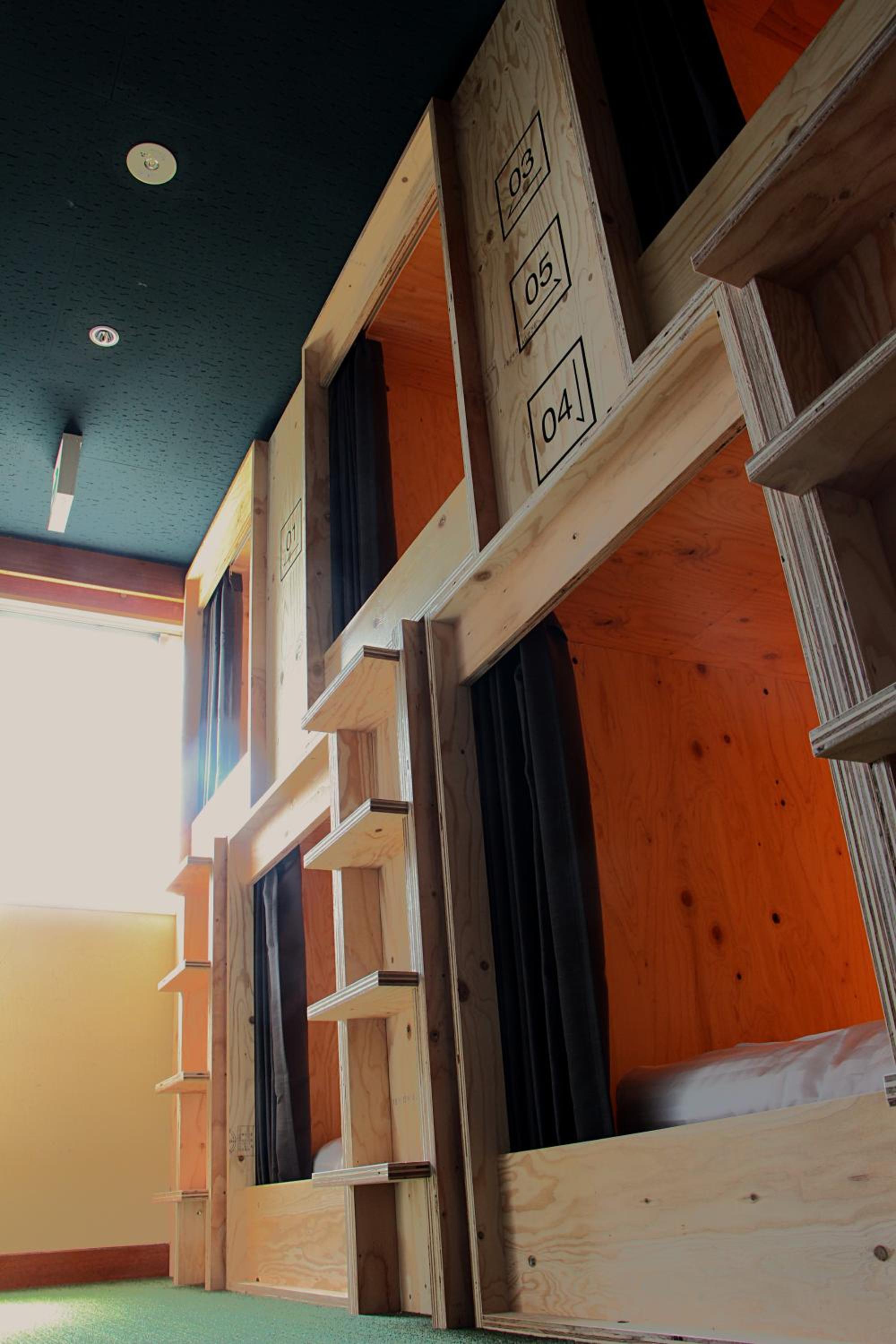 TRAVEL&BOOK HOTEL HULATONCABIN TAKAMATSU