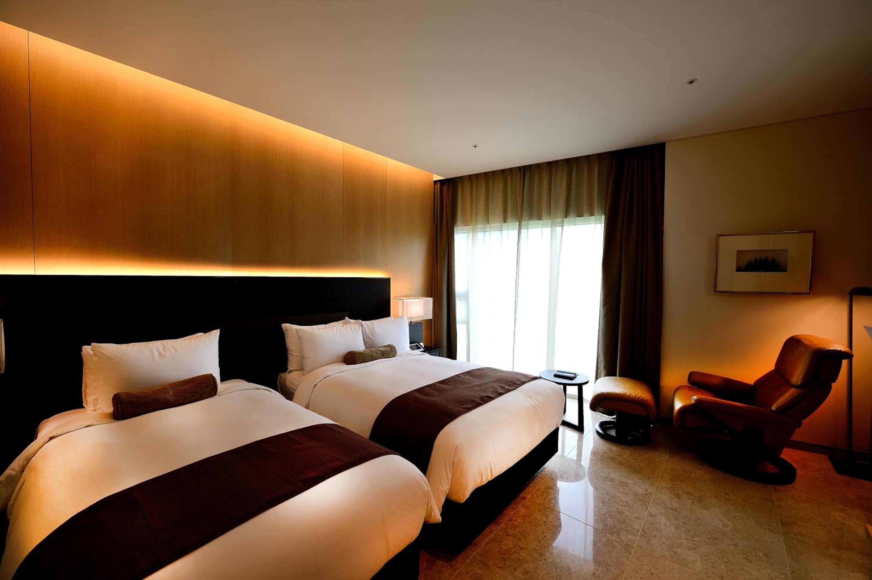 Midas Hotel & Resort
