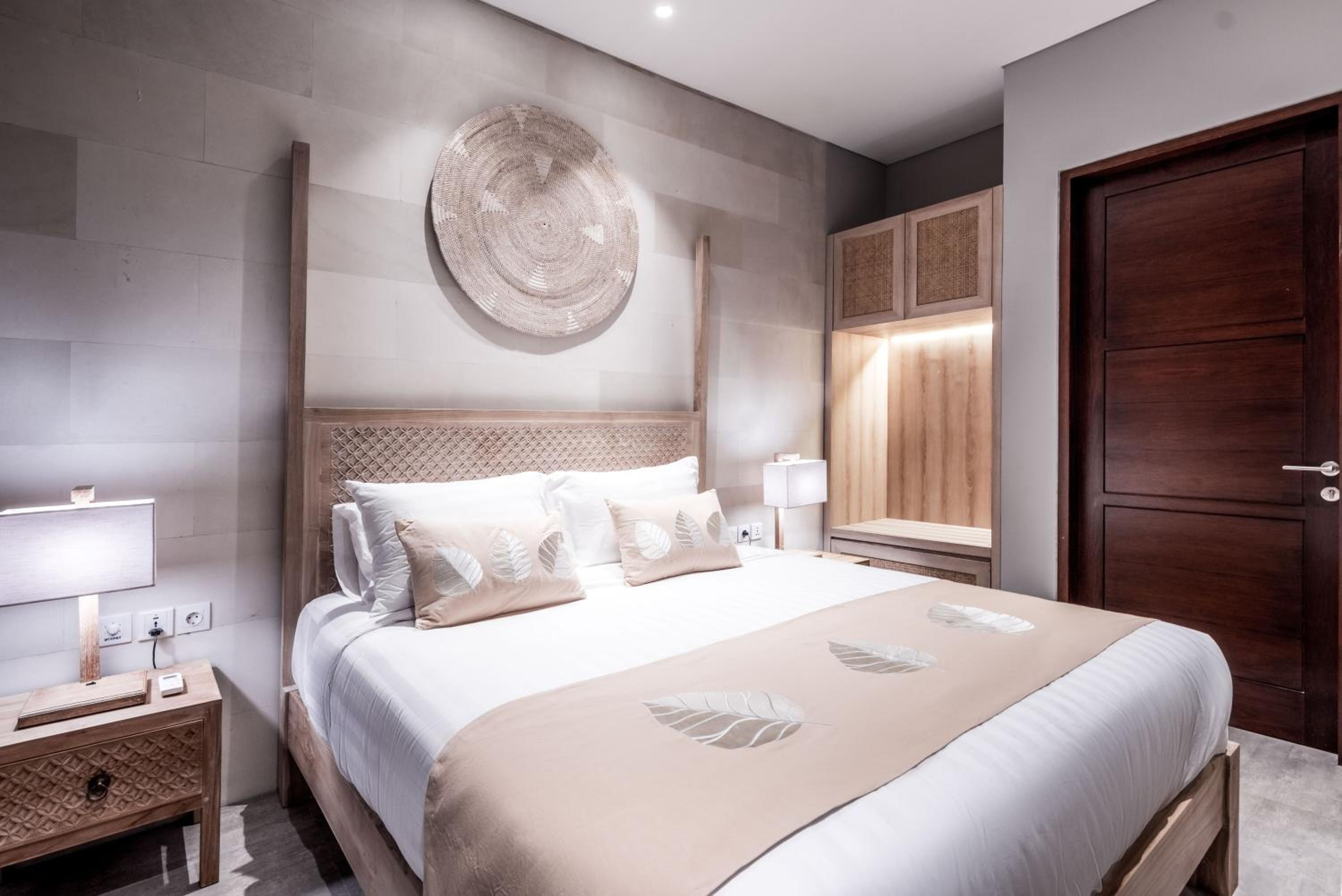 Daun Lebar Villas