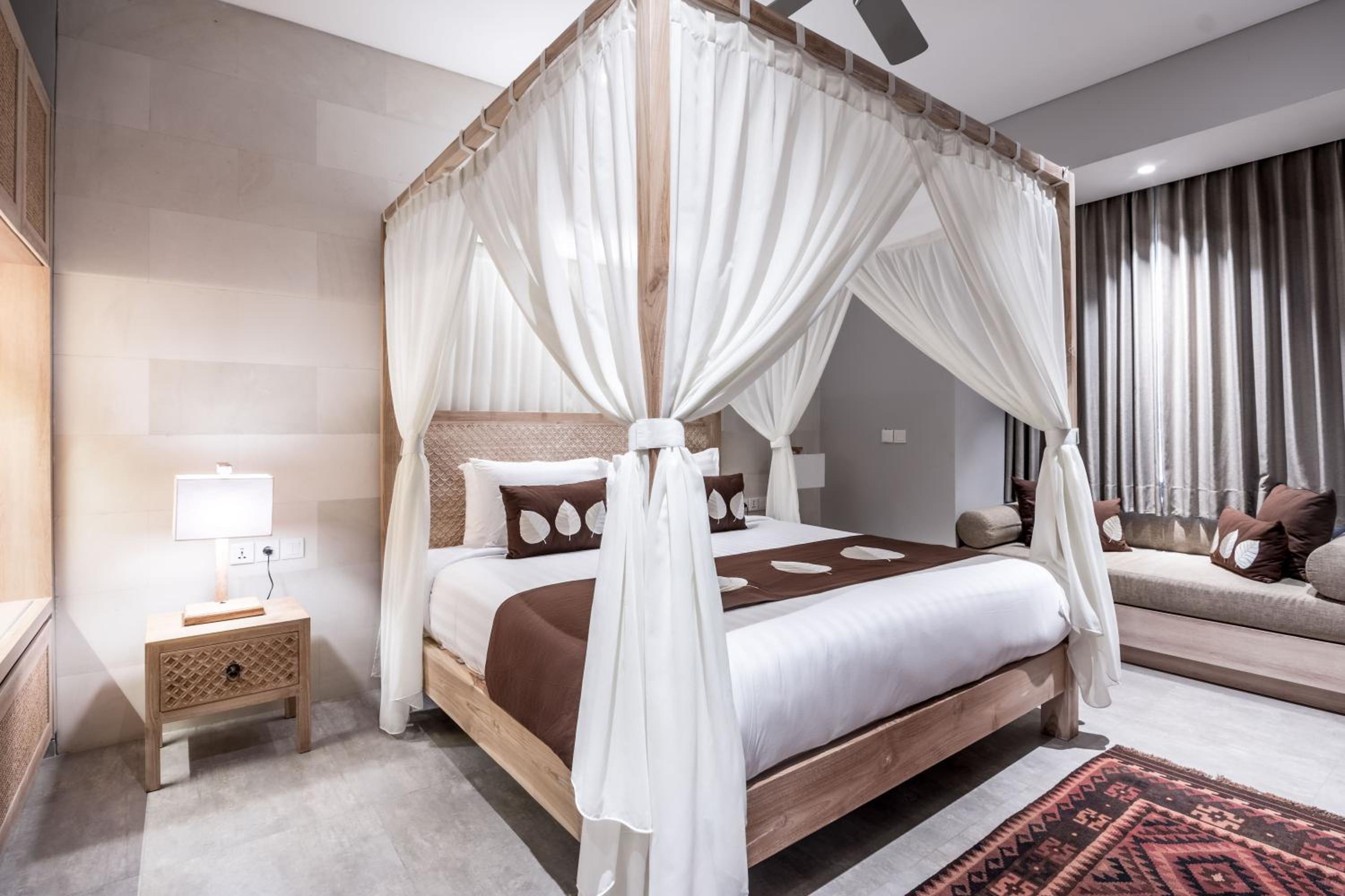 Daun Lebar Villas