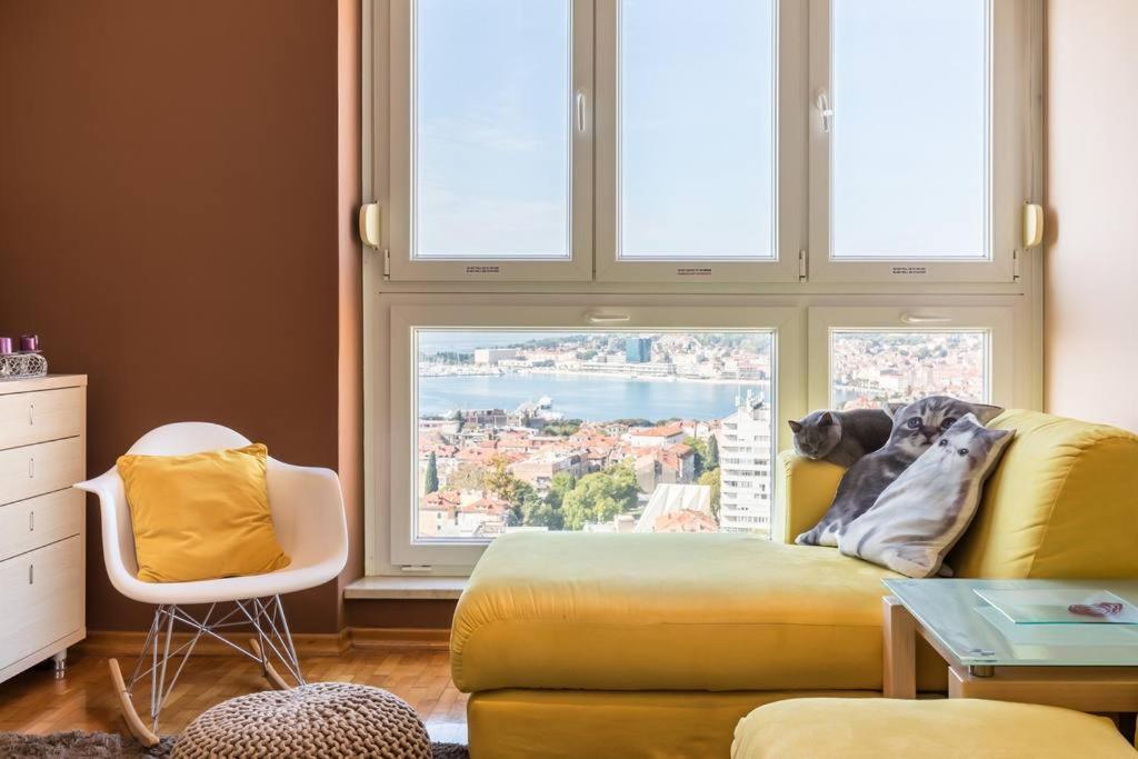 Apartment Penthouse Ema view 2