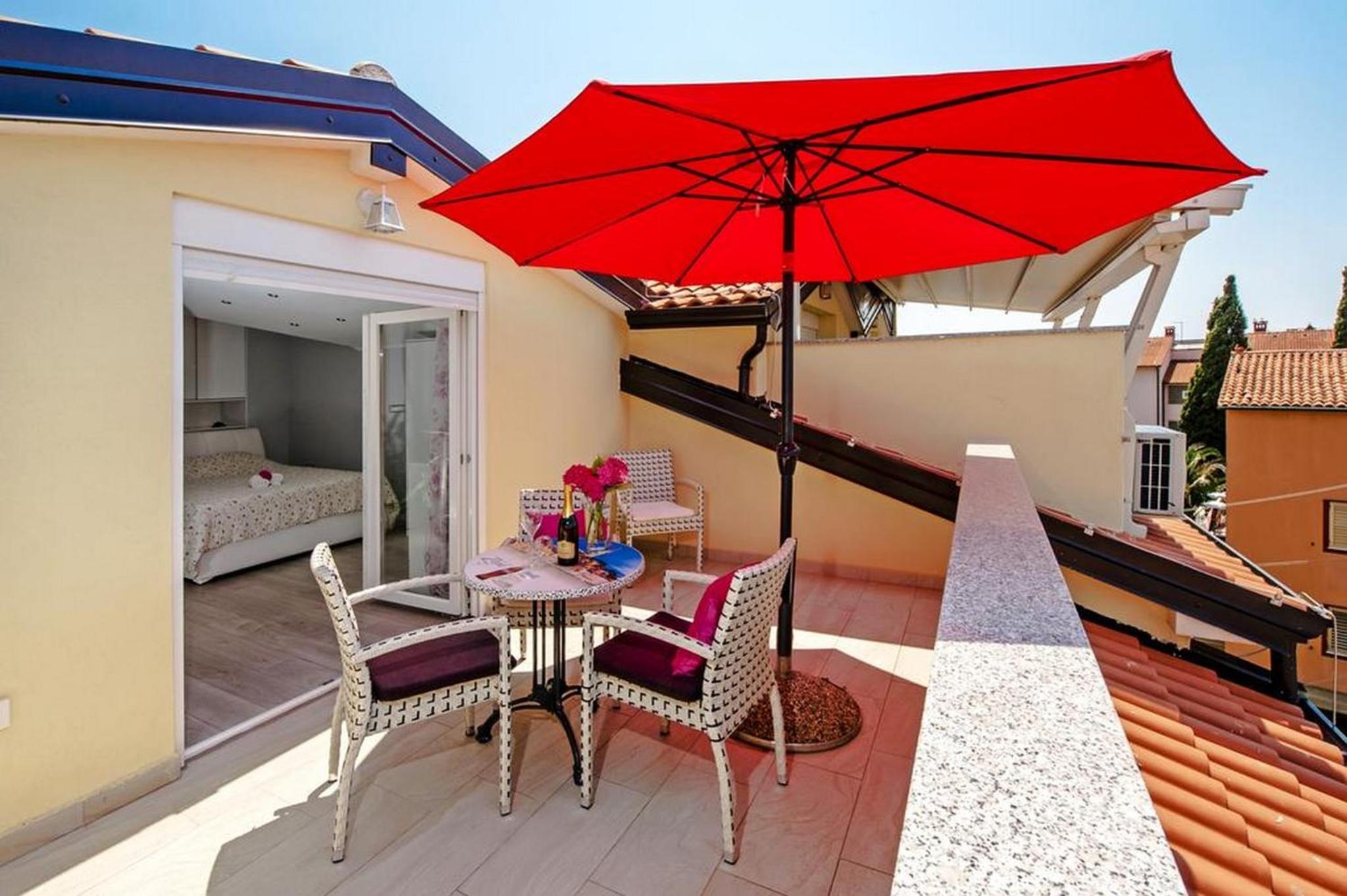 Apartments Babo en Rovinj — balance & terrace