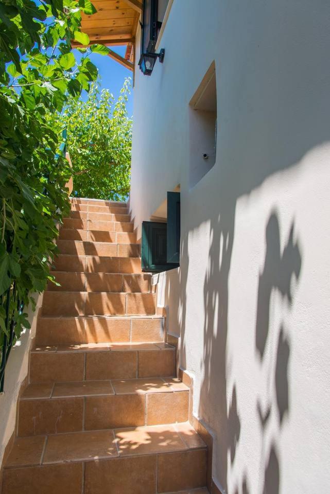 Agrilos Sea View House view 4