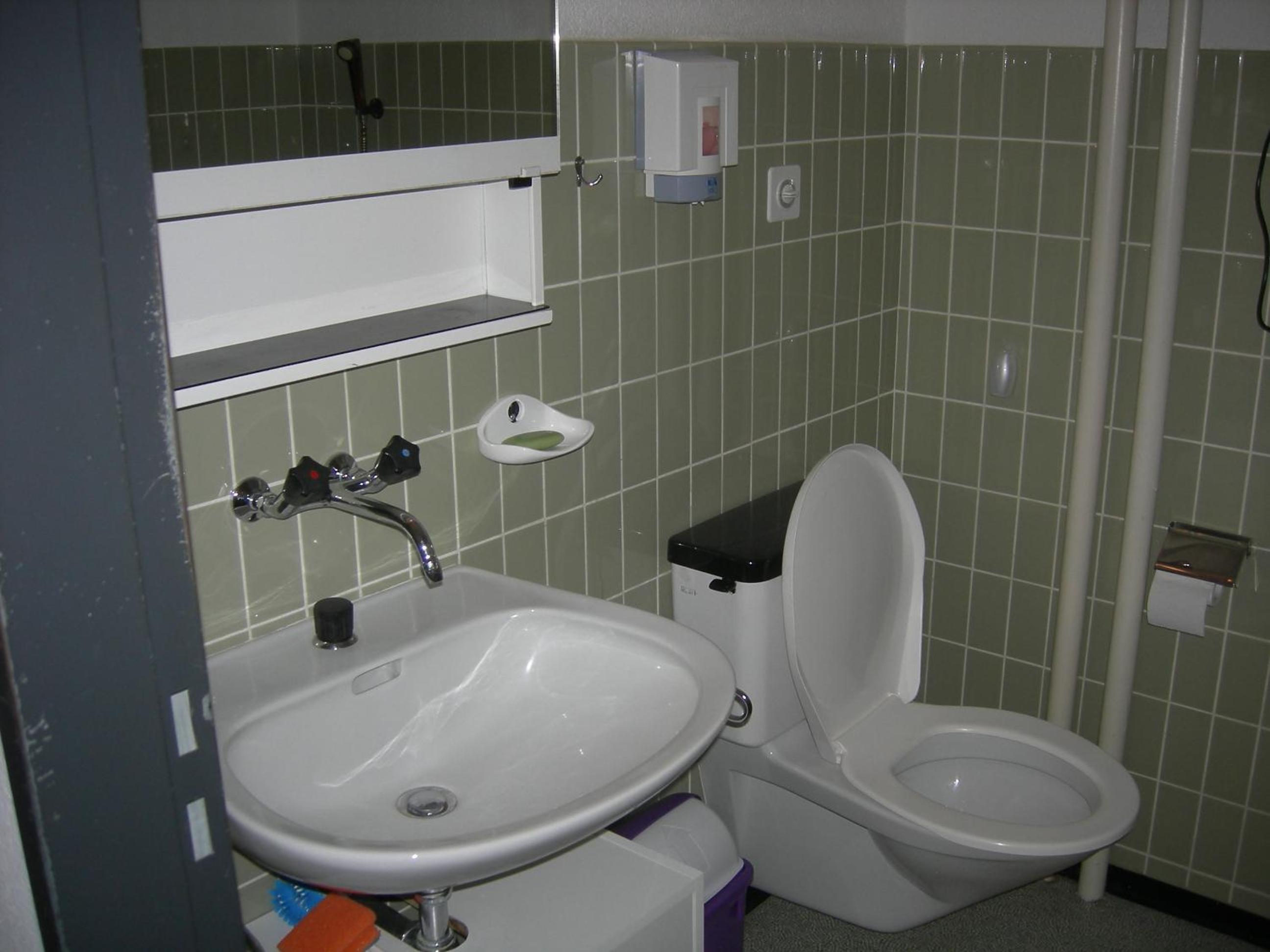 Photo 16
