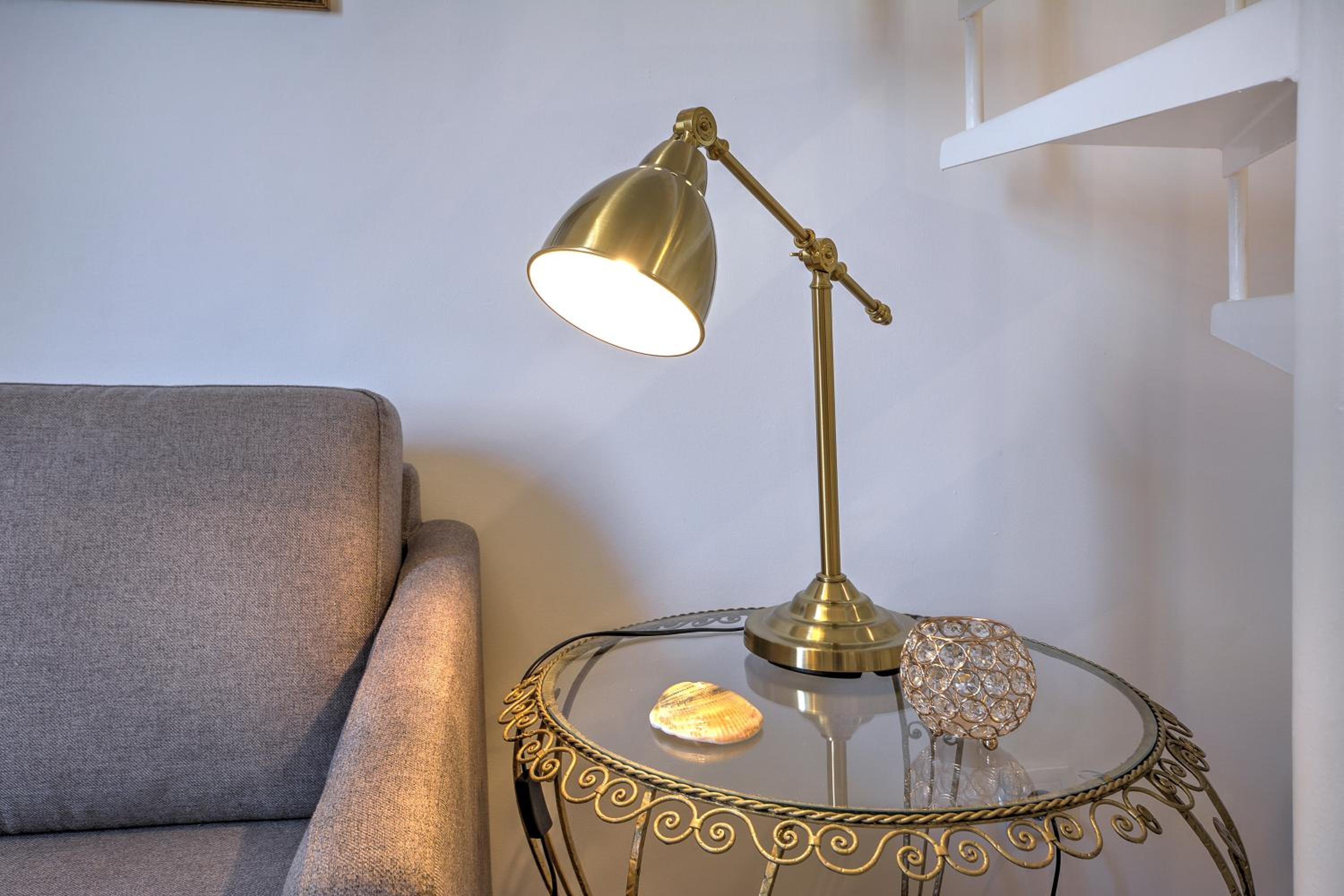 Hotel Yellow Barqueta Studio - Image 1