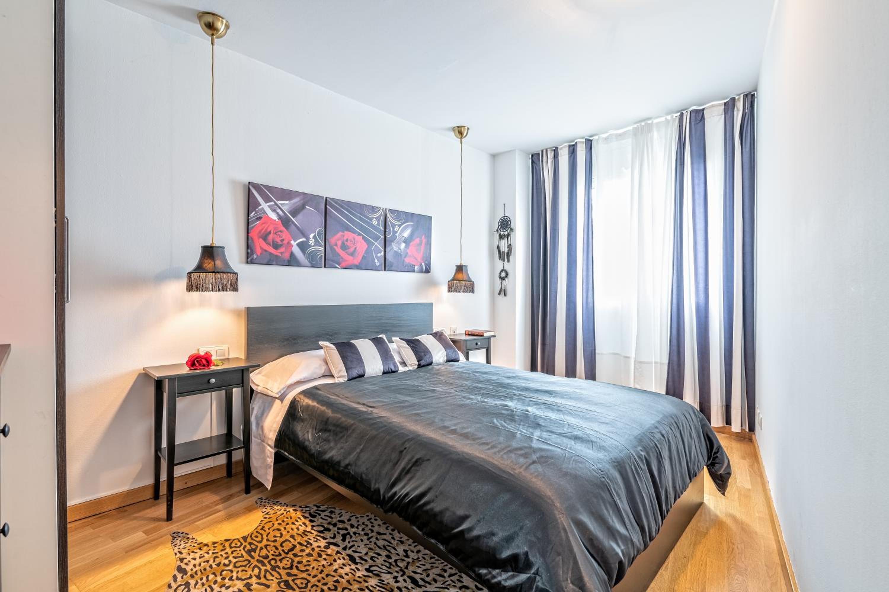 Cálido apartamento con piscina en Barcelona view 5