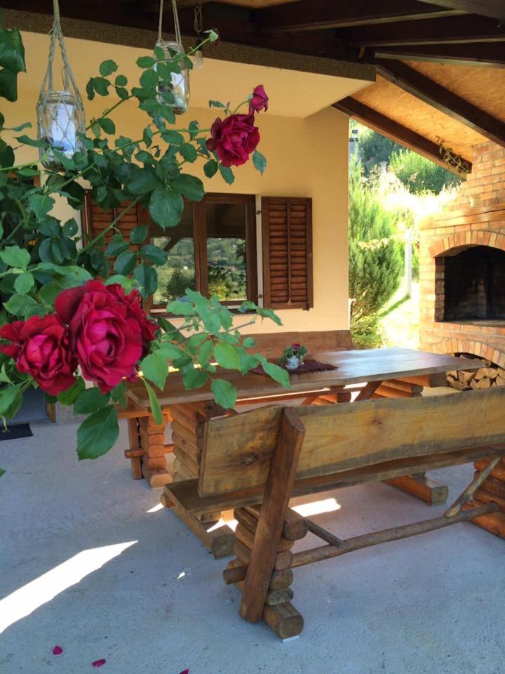 Holiday home Ema view 3