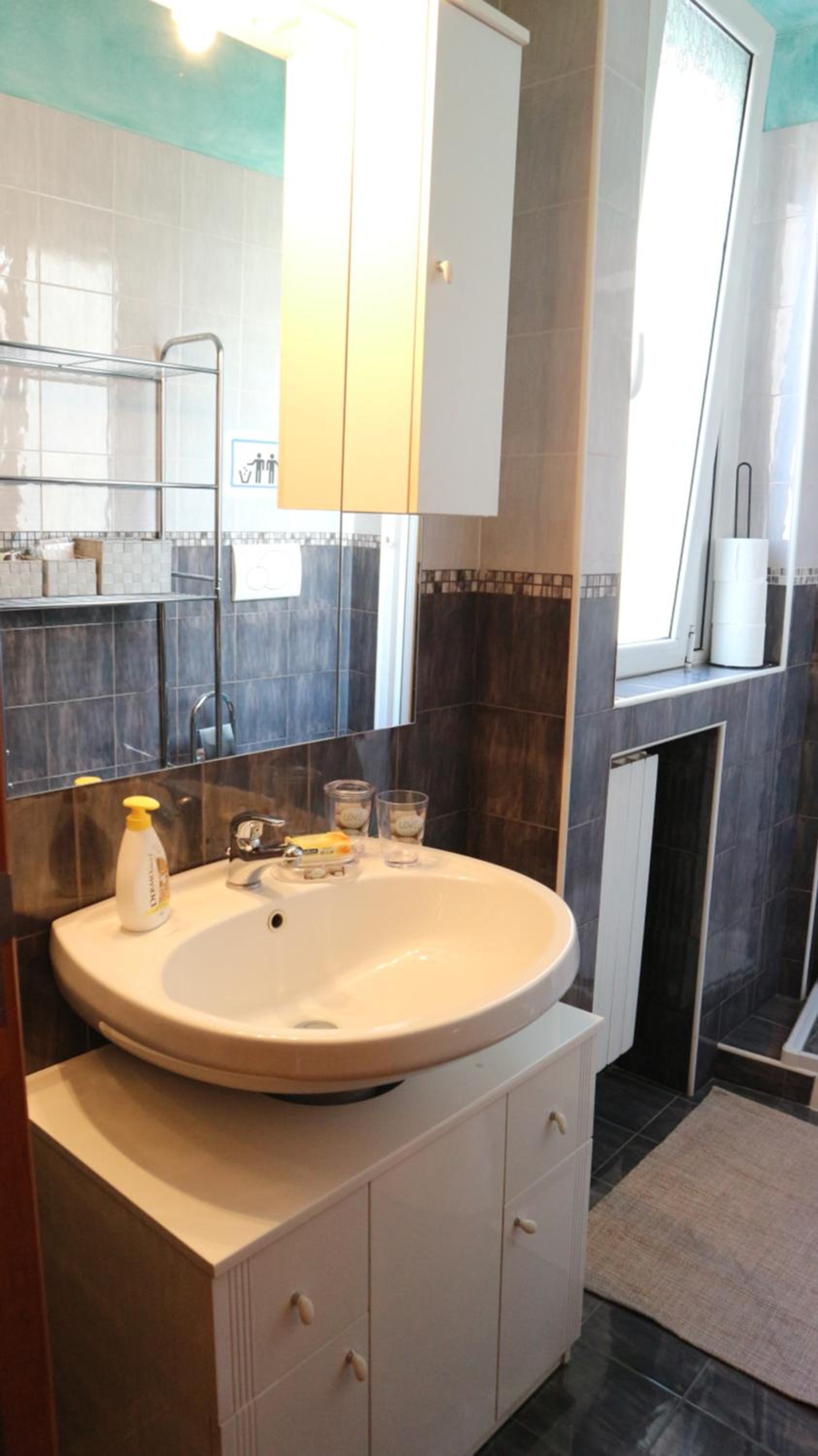 Affittacamere MammaMia en Sanremo — bathroom