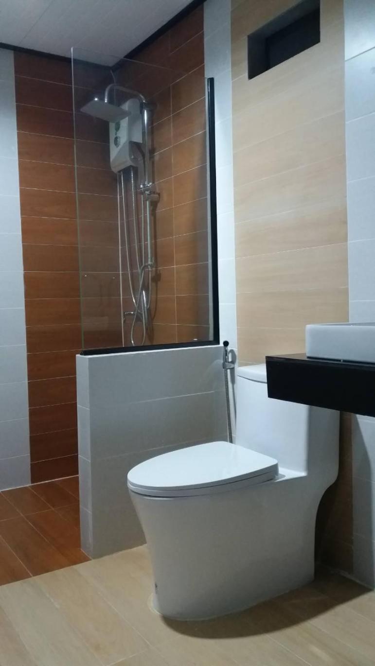 Lanta Long Beach Hostel