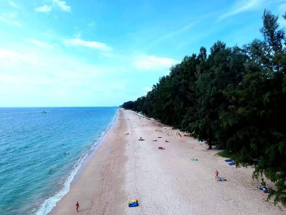 Lanta Sunny House