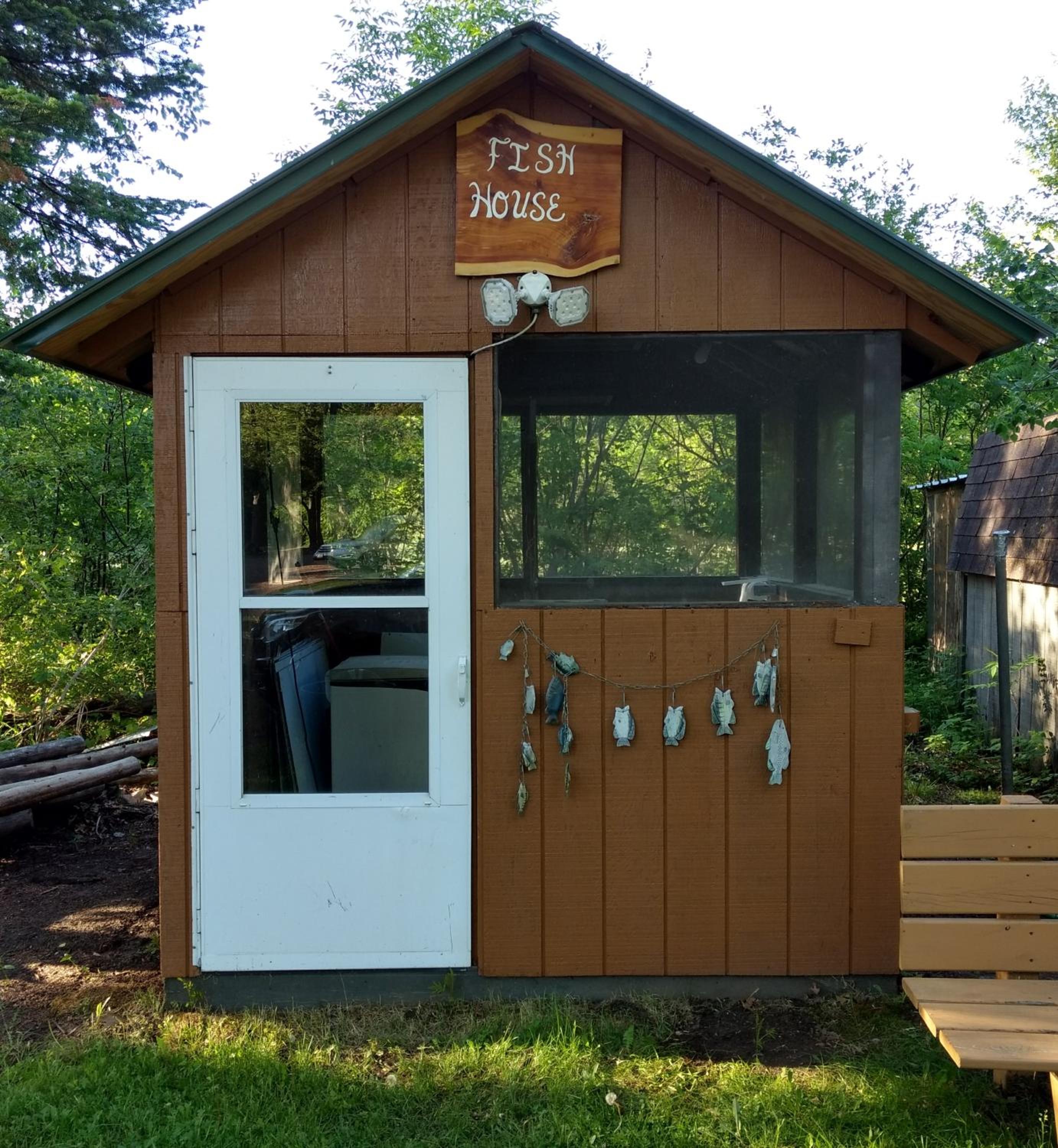Curriers Lakeview Lodge