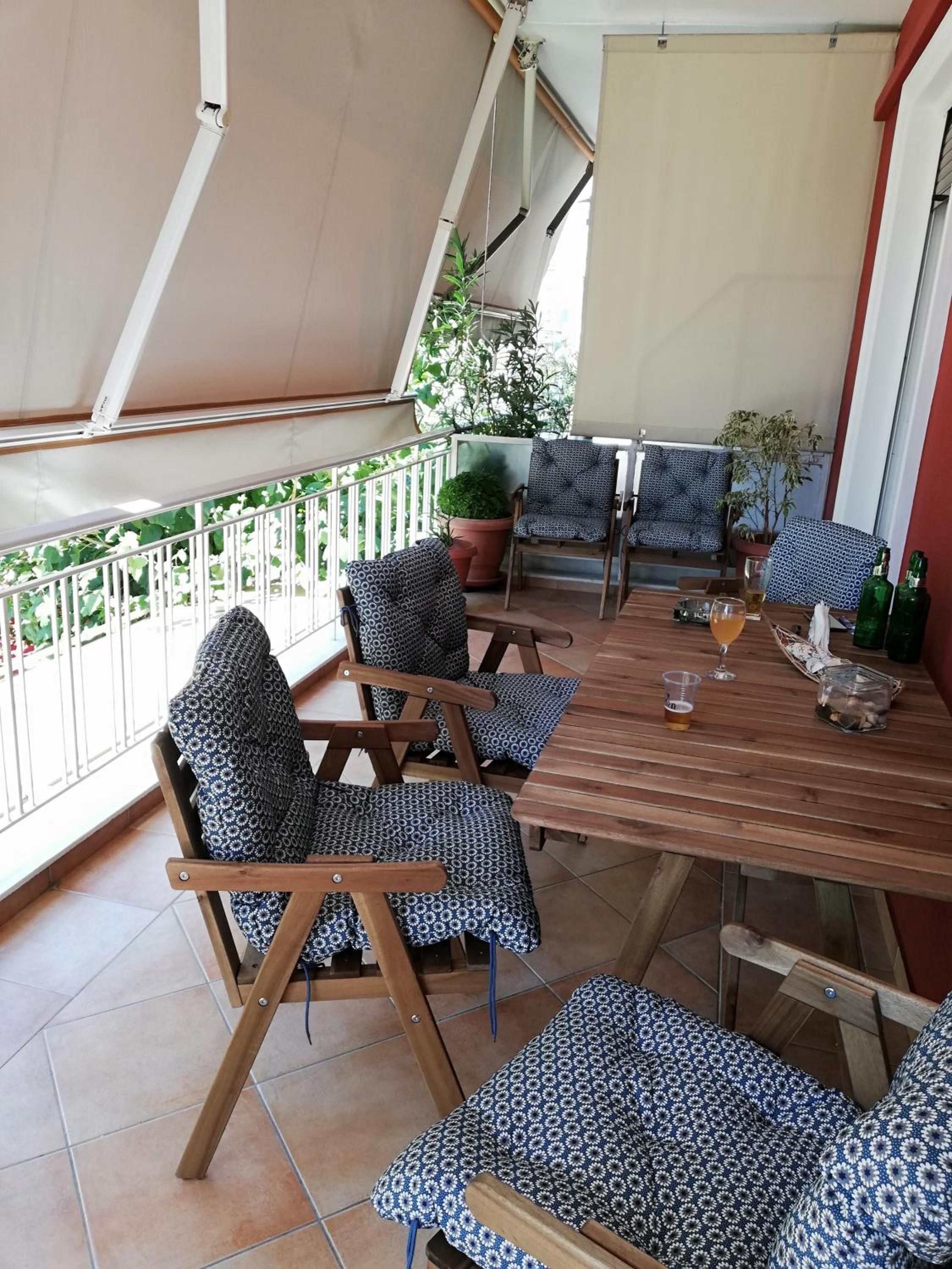 Parthenon View Apt photo 5