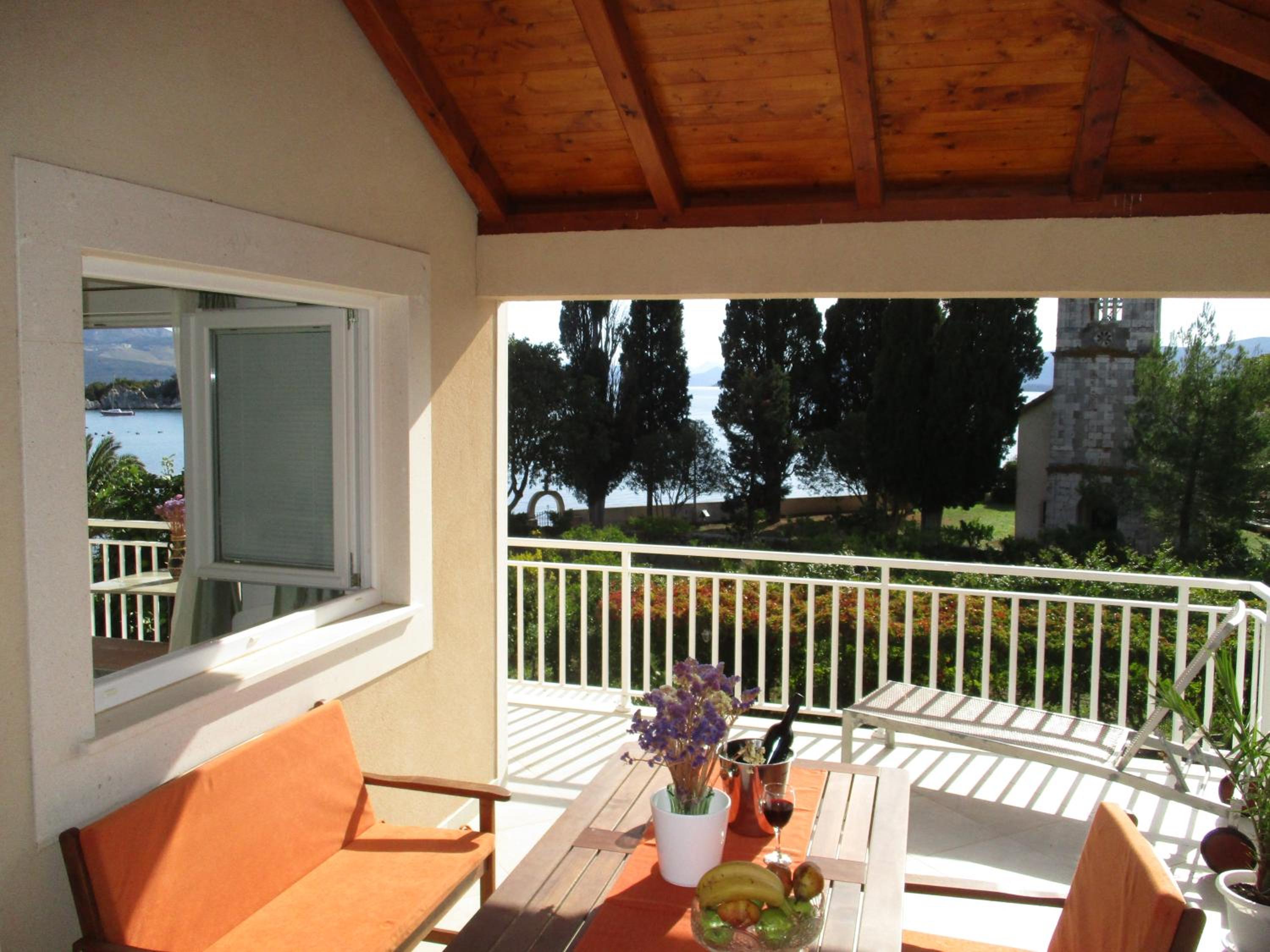 Apartments Carol view 4