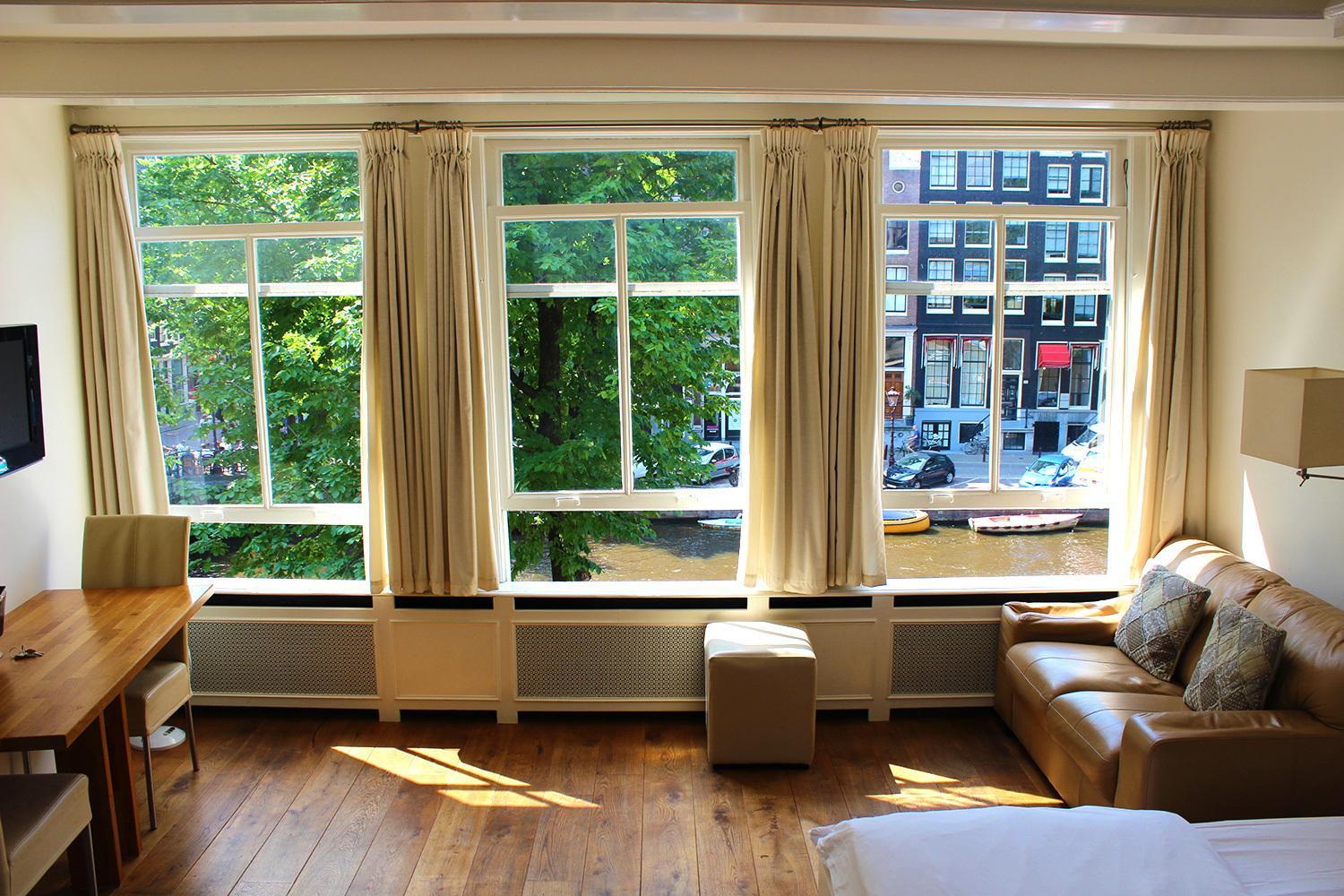 Amsterdam Jewel Canal Apartments