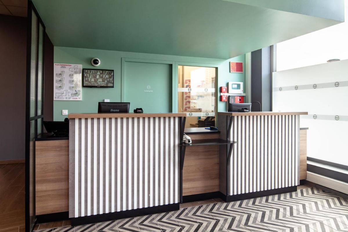 hotel reception