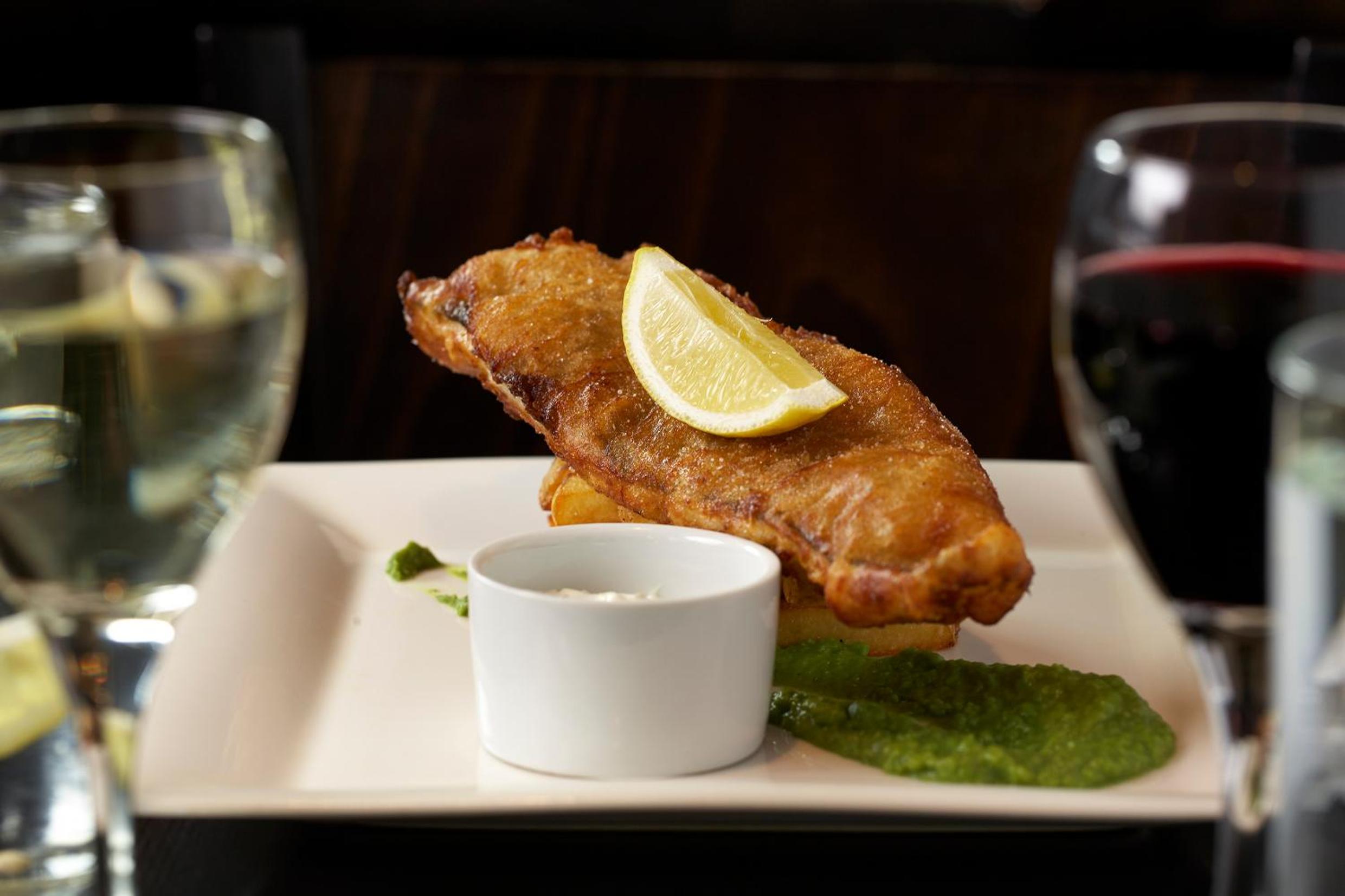 Guildford Vacations - Mandolay Hotel Guildford - Property Image 47