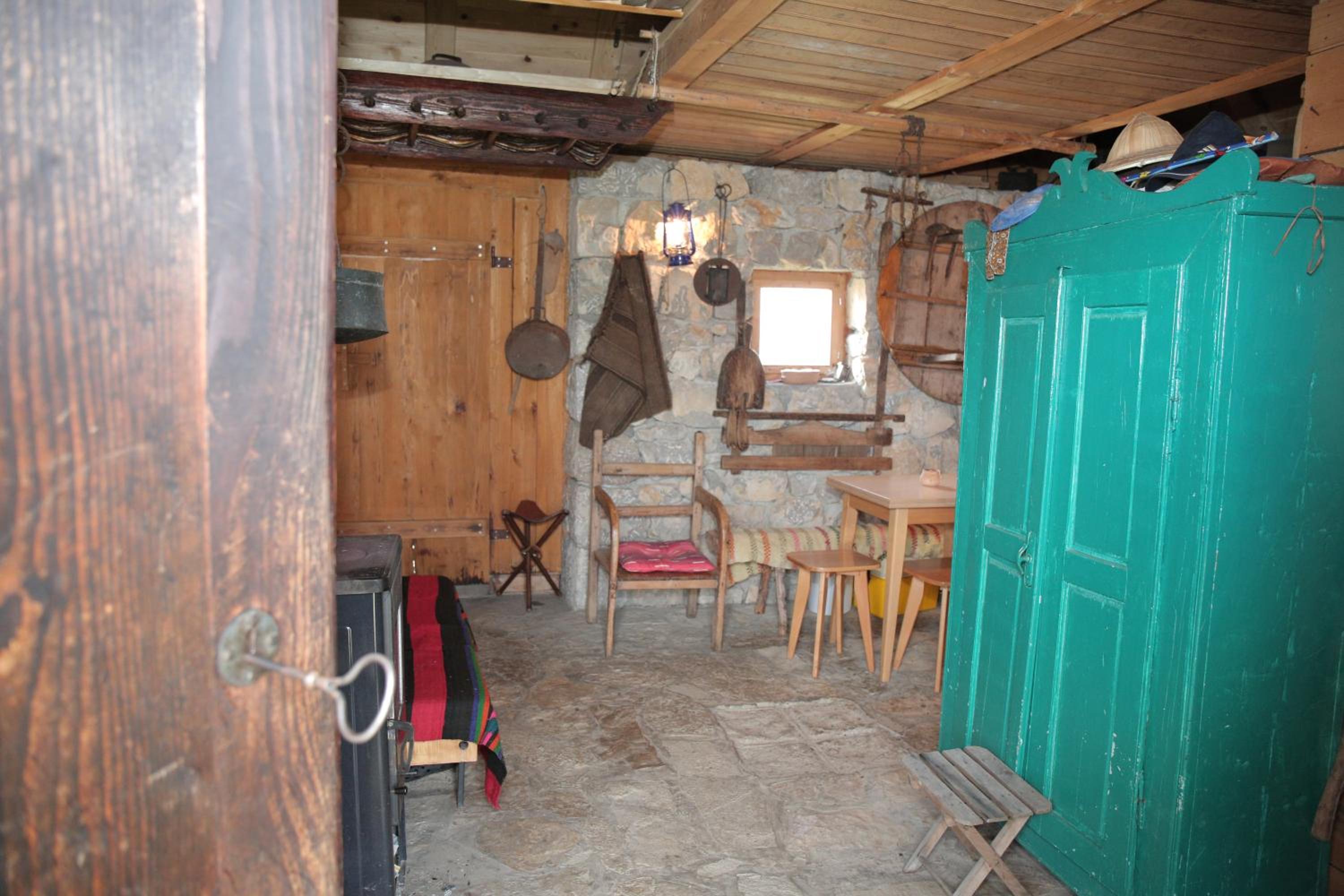 Photo 18
