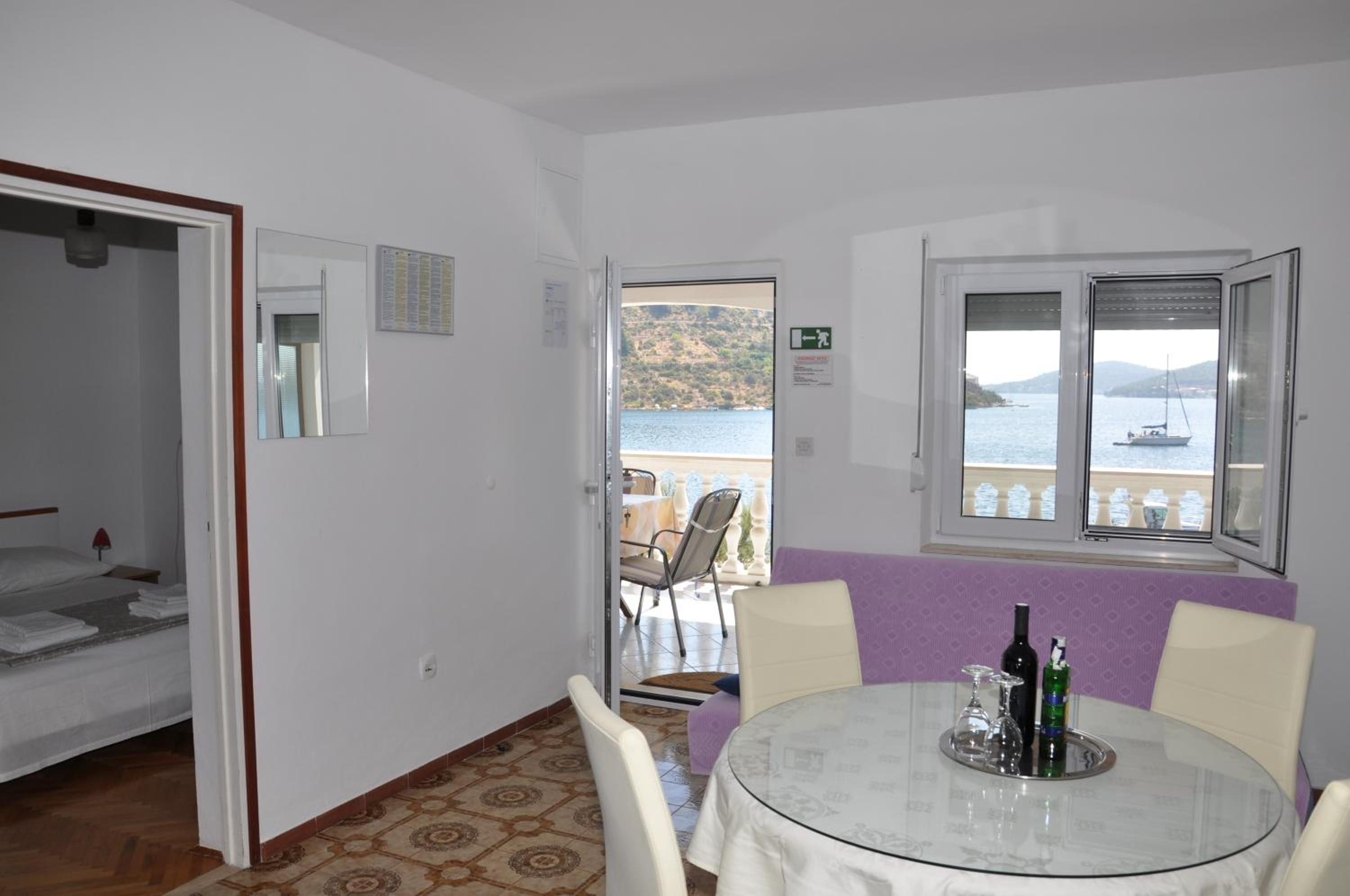 BM Apartments Rogoznica view 5