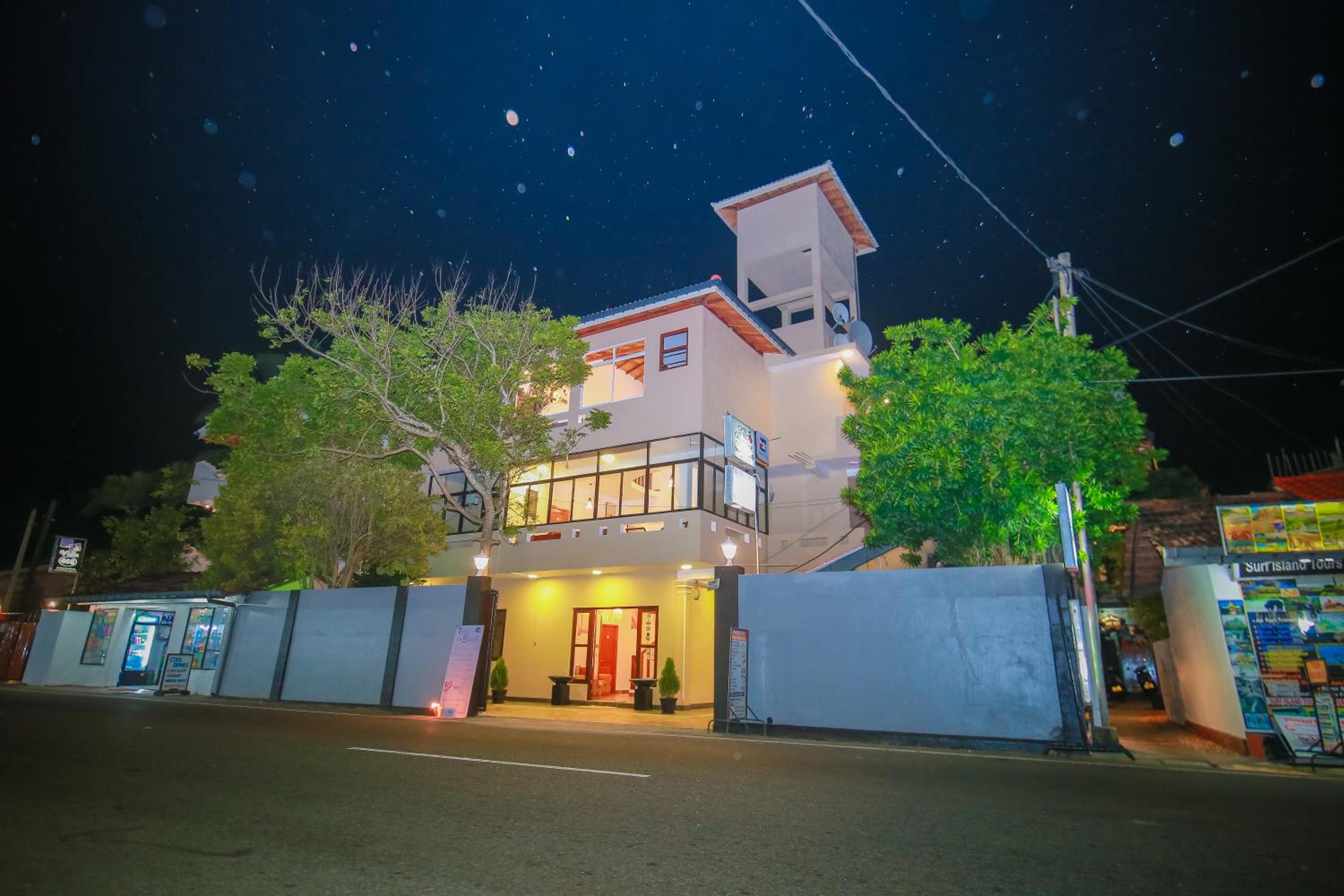 Hotel Villa Paradise - Image 1