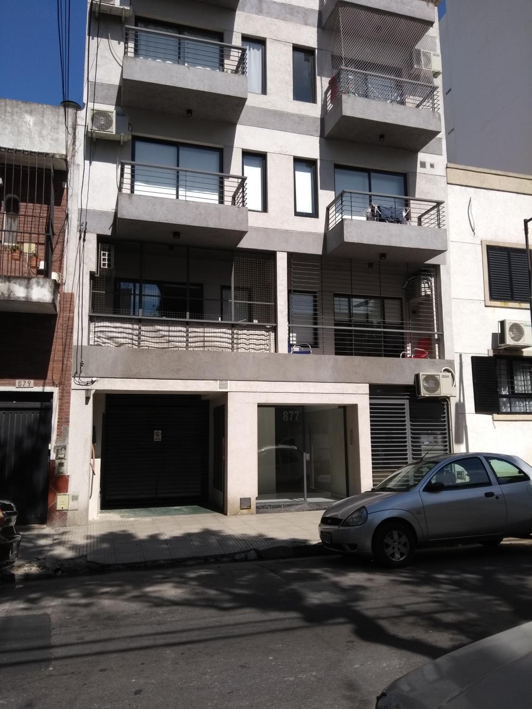 Apartamento cómodo y tranquilo con WiFi en Boedo view 4