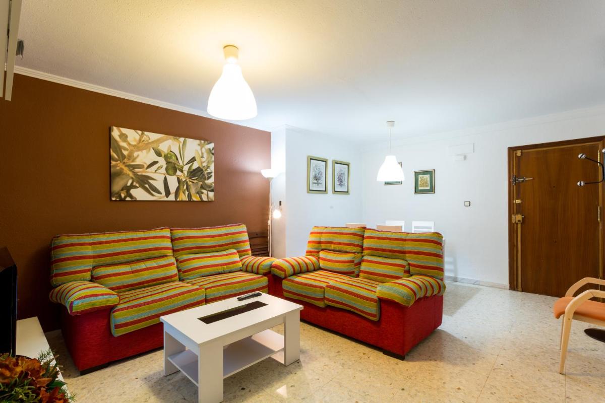 Holi-Rent Albareda view 2