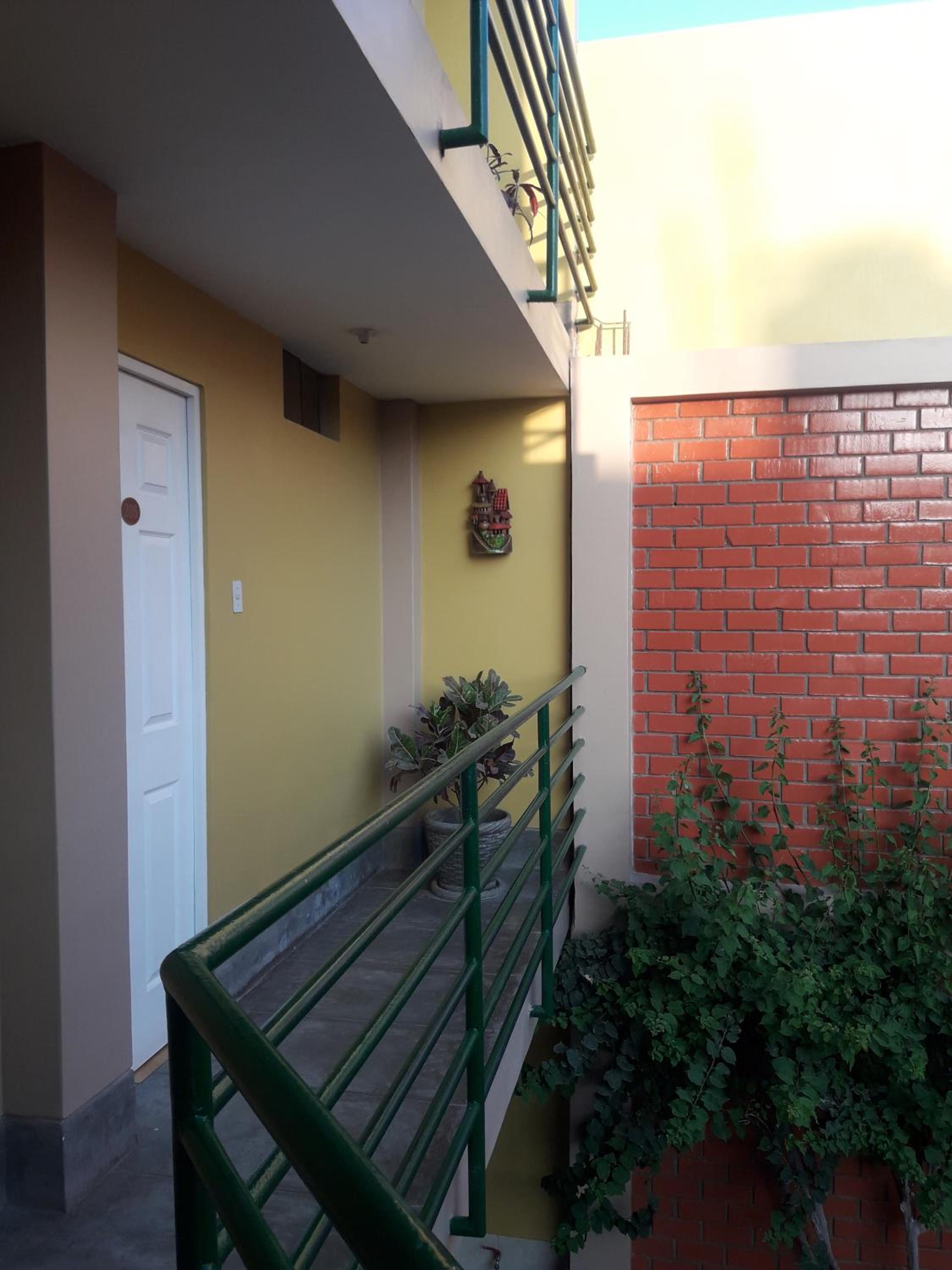 Photo 6