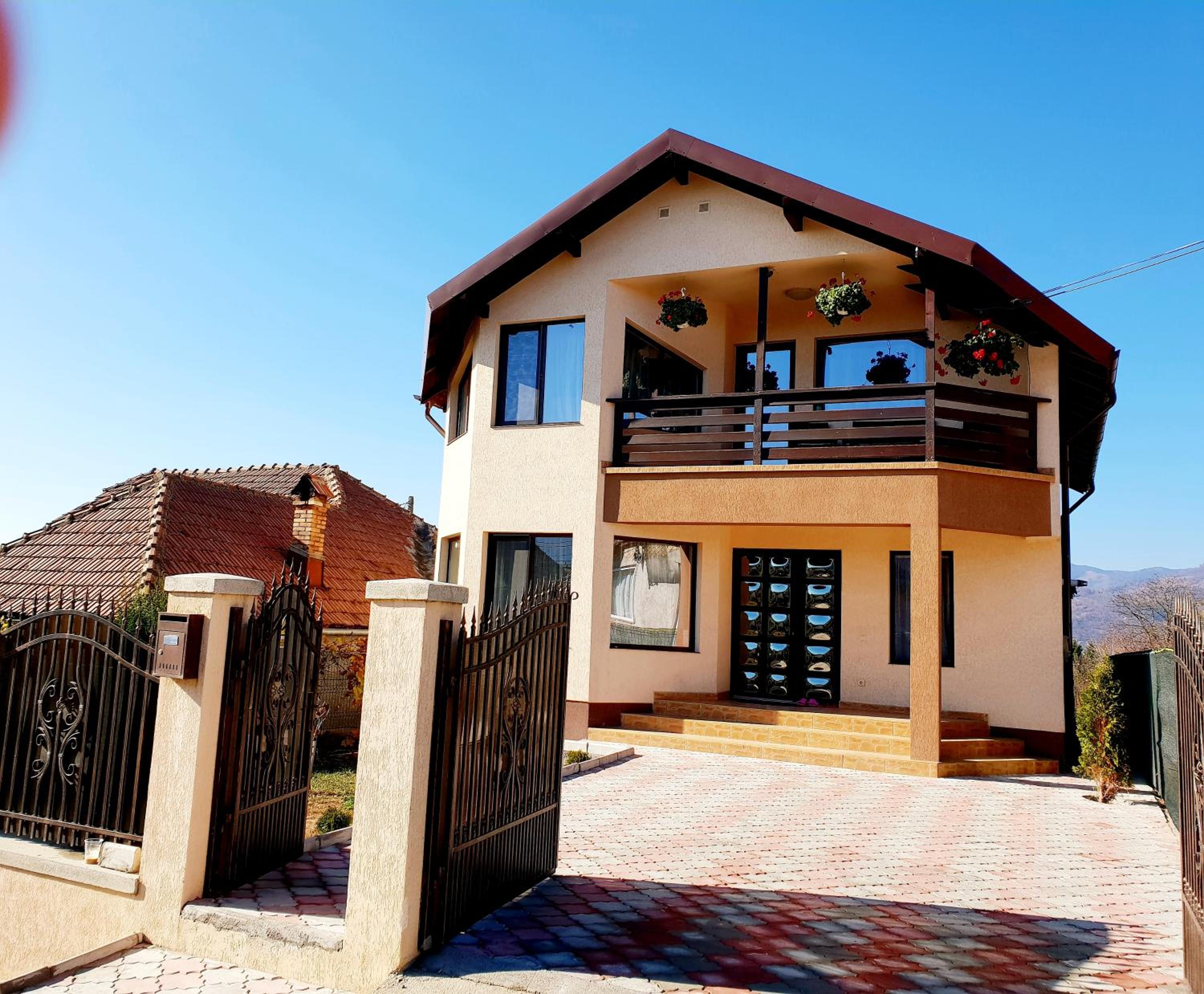 Casa David Comarnic