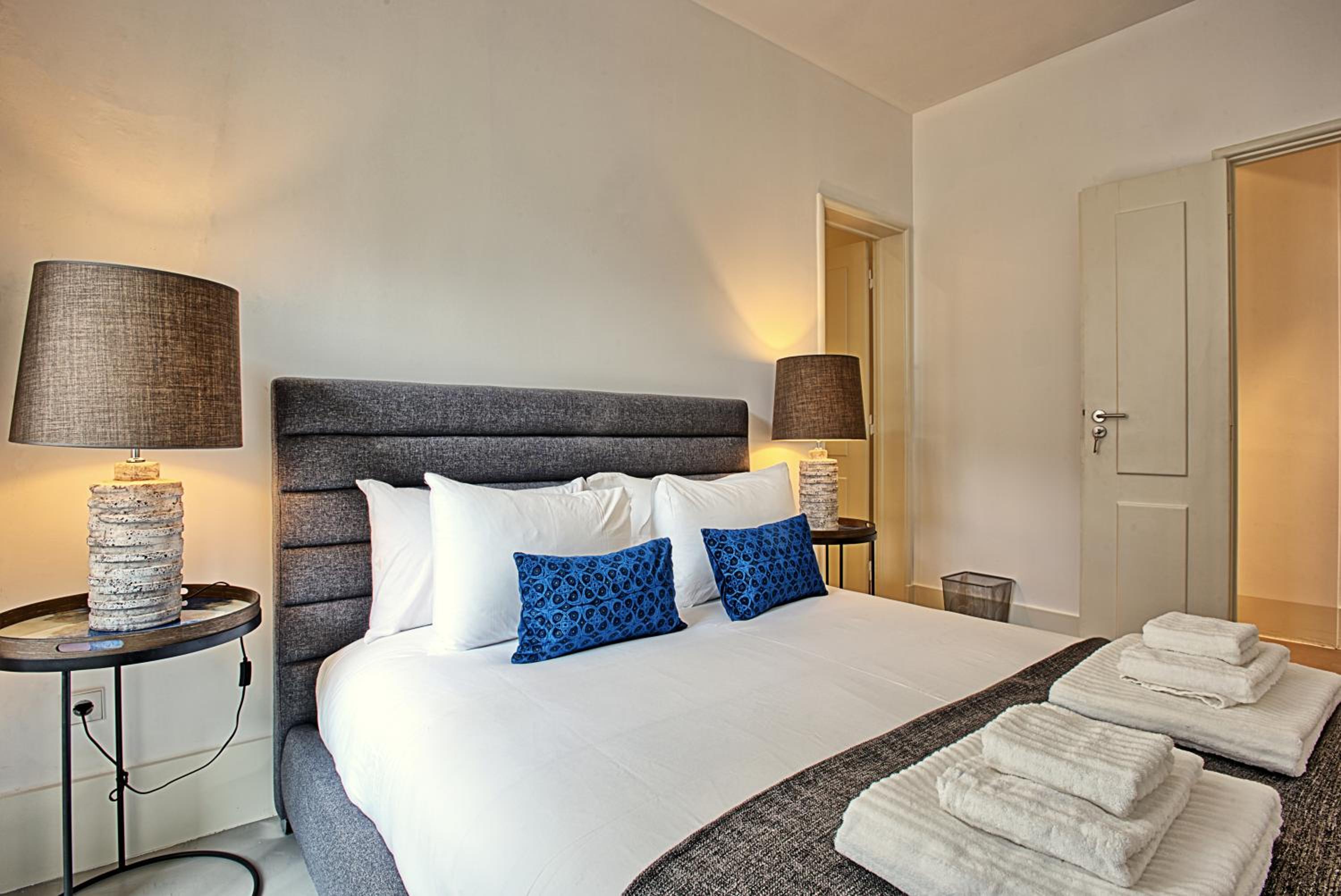MyPlaceLisbon - Luxury Trindade I view 4