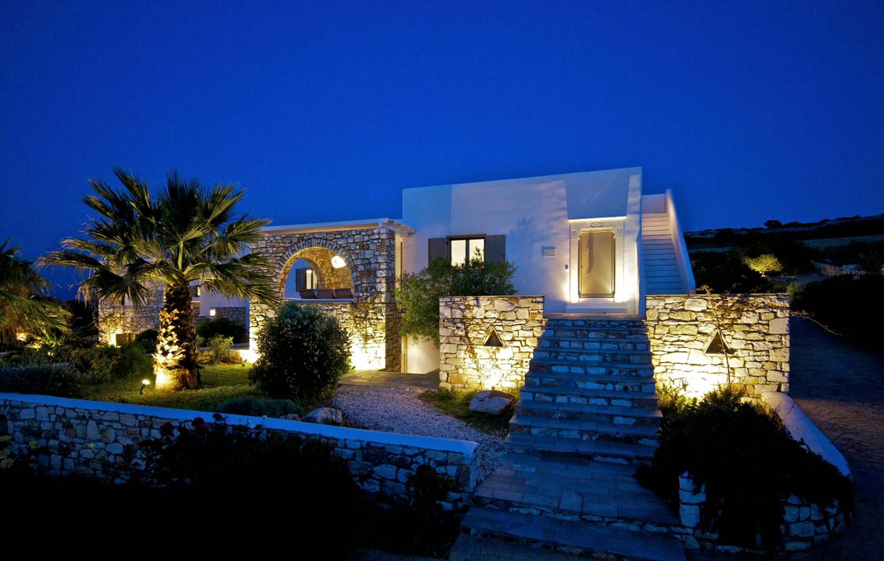 Hotel Amalgam Homes Paros Beachfront Villa