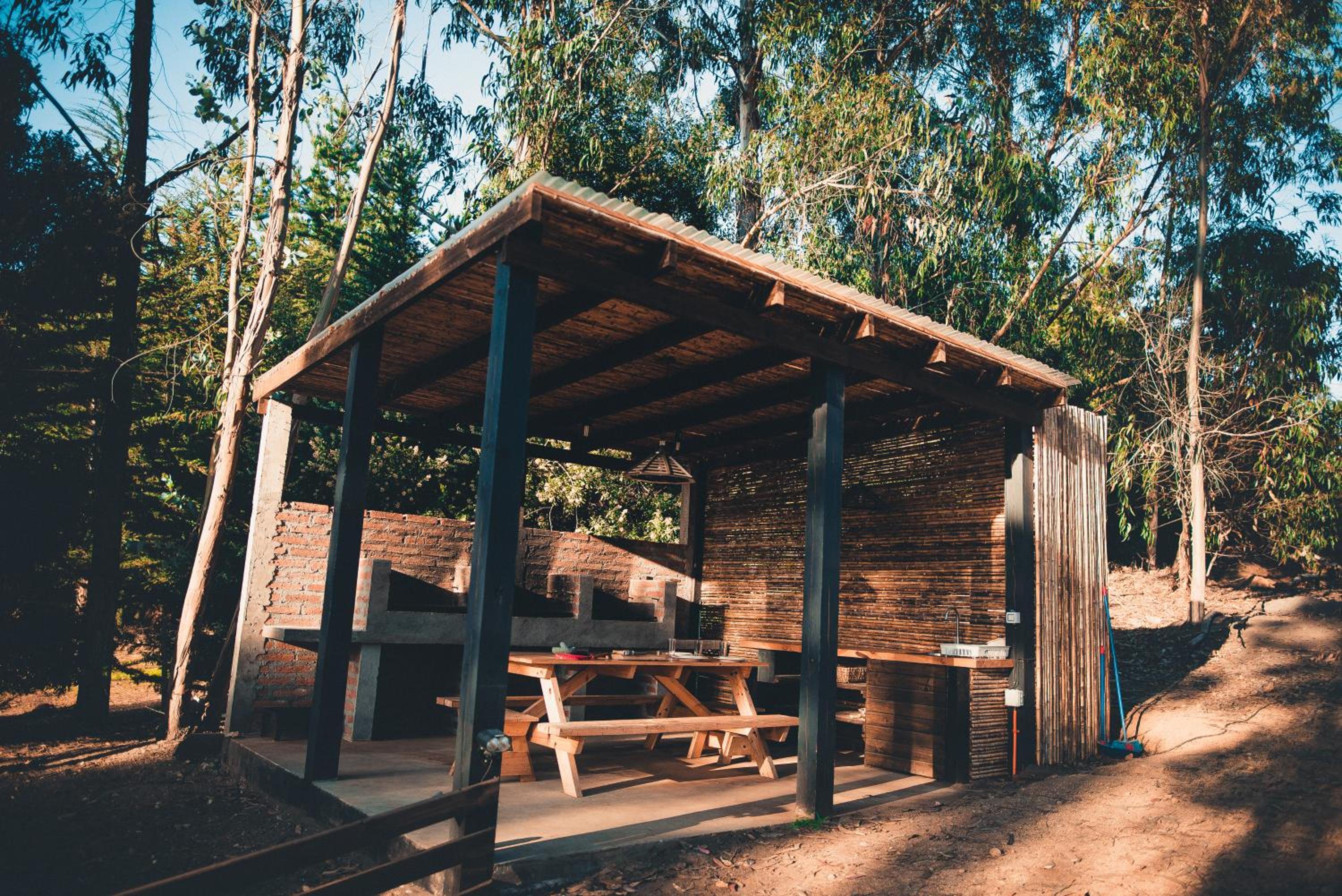 Tripanko Lodge & Bungalows