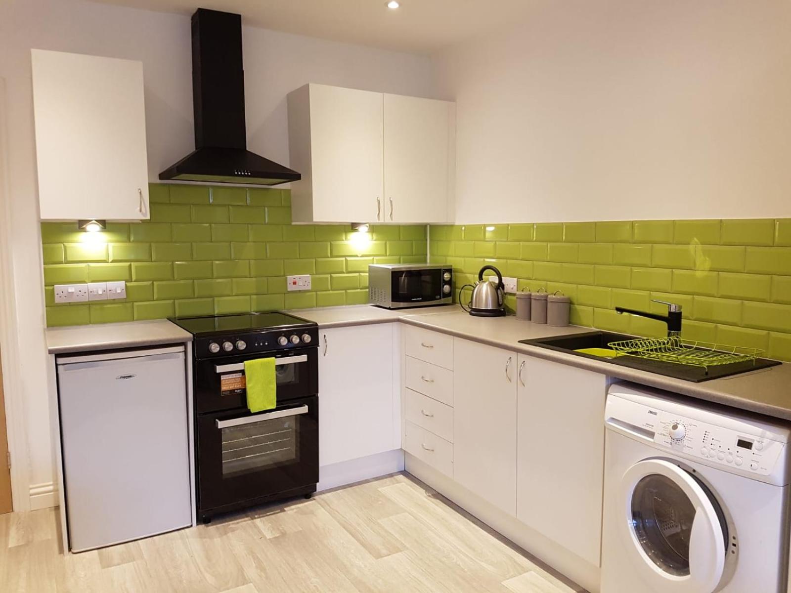 Leckhampton Road Apartments - Cheltenham view 5