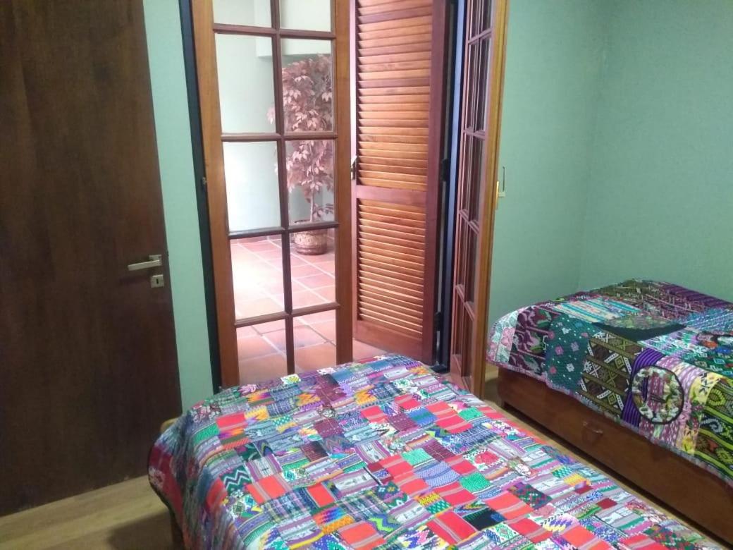 Hermosa Casa Cerca de Todo